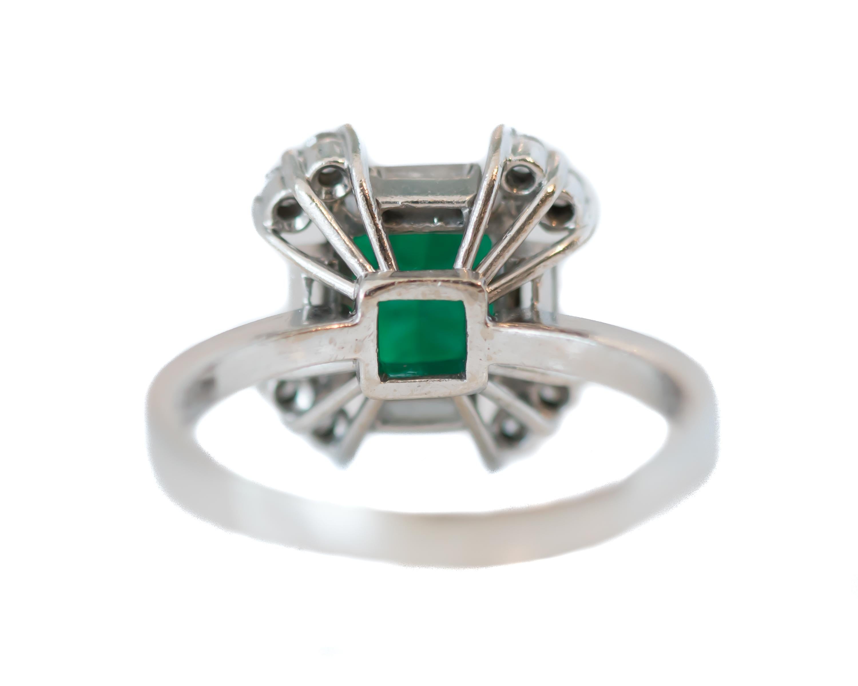 Retro 1950s 1.0 Carat Emerald, Diamond and 18 Karat White Gold Ring