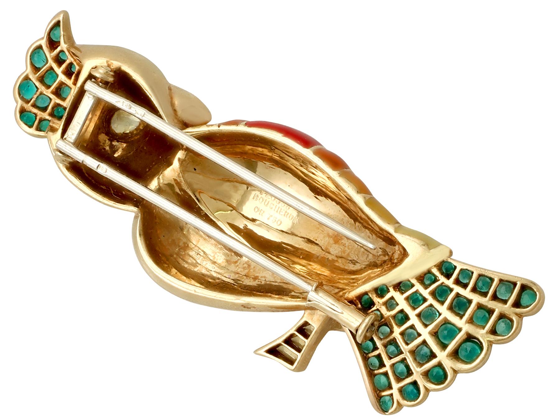 Women's or Men's 1950s 1.05 Carat Emerald and Sapphire Enamel and Yellow Gold Bird Brooch