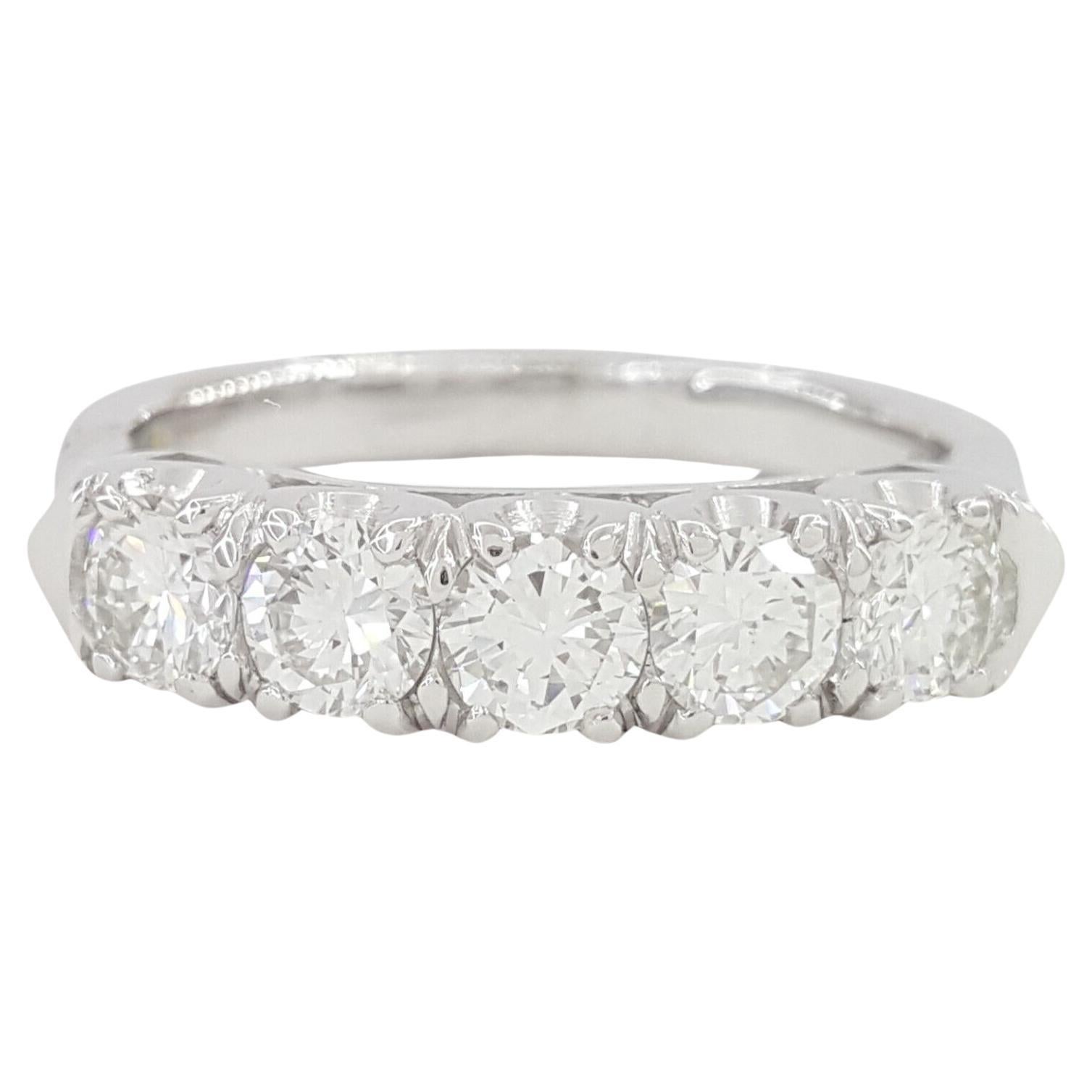 1950's 1.25 Carat Round Diamond Band Ring For Sale