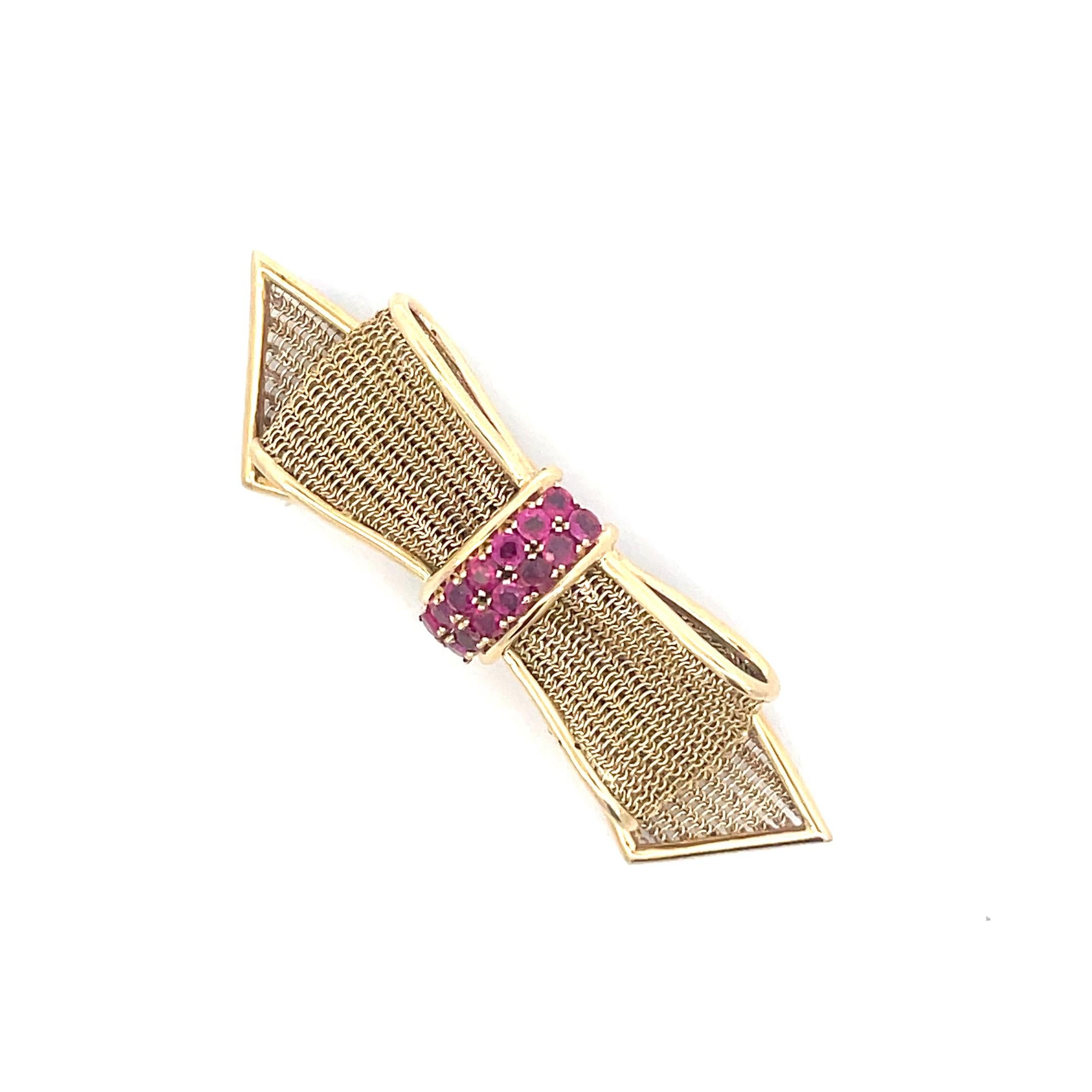 Women's or Men's 1950s 14K Yellow Gold Ruby Bow Pin  For Sale