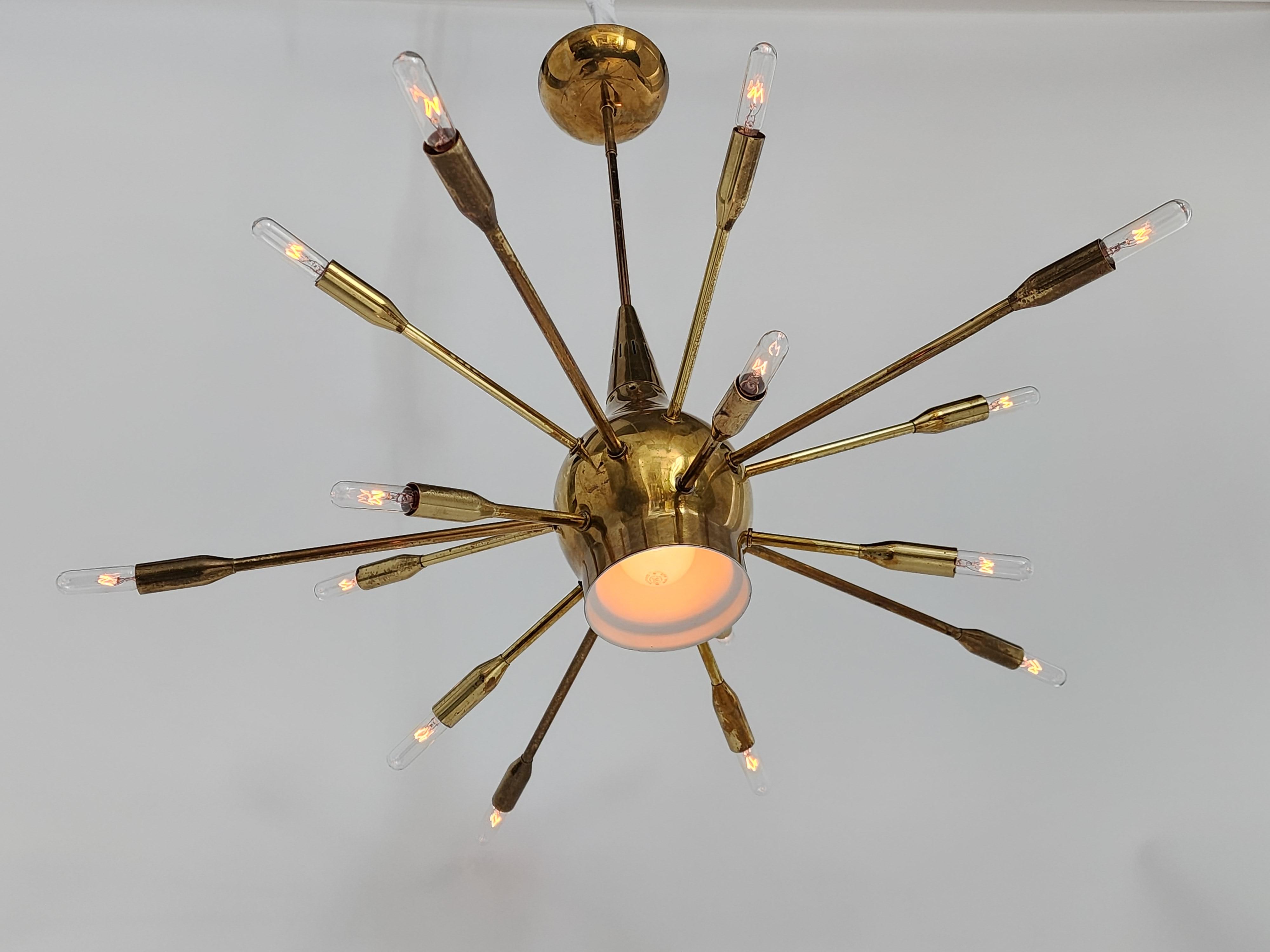 1950s 15 Arm Sputnik Chandelier with Down Light, Italy  For Sale 12