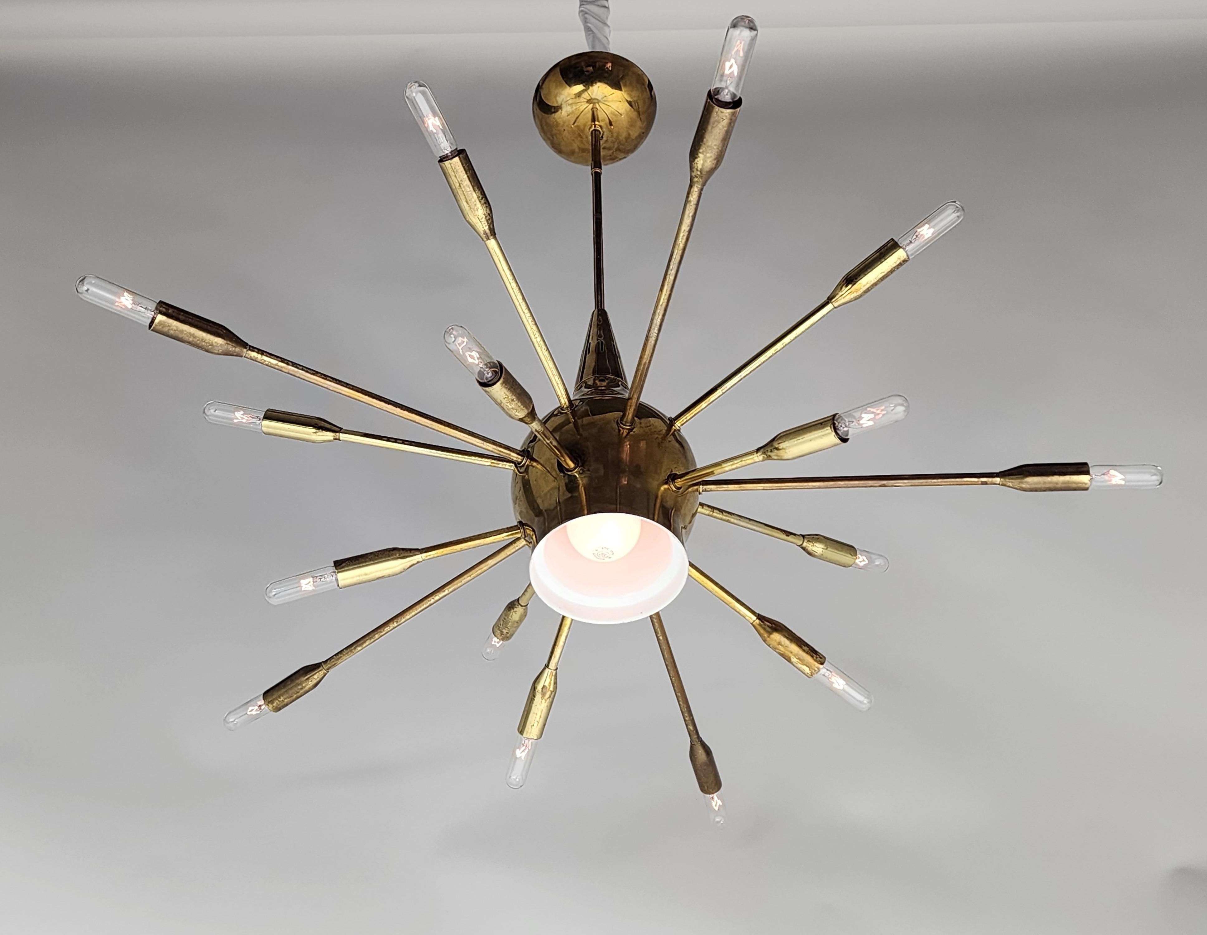 Italian 1950s 15 Arm Sputnik Chandelier with Down Light, Italy  For Sale