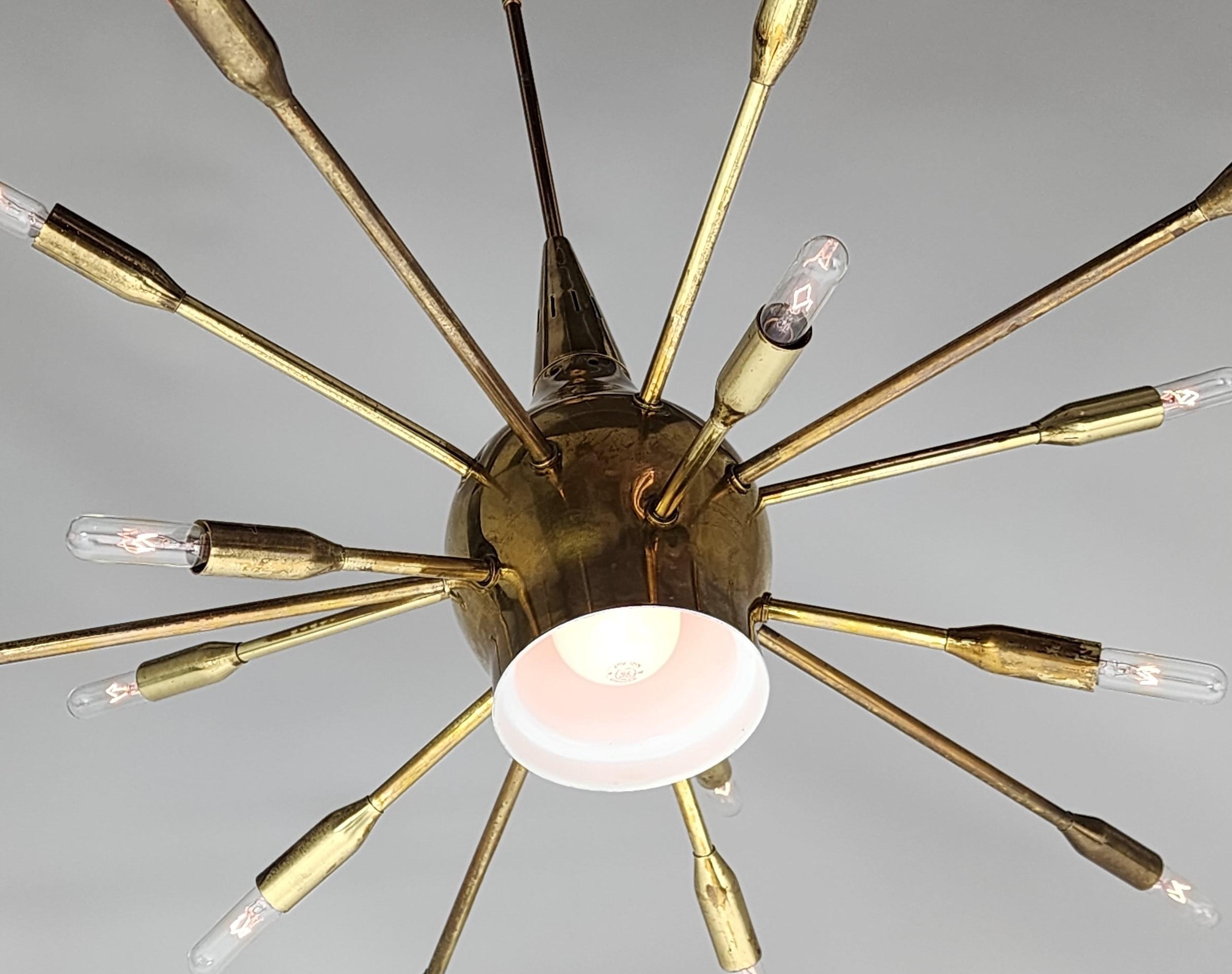 Brass 1950s 15 Arm Sputnik Chandelier with Down Light, Italy  For Sale