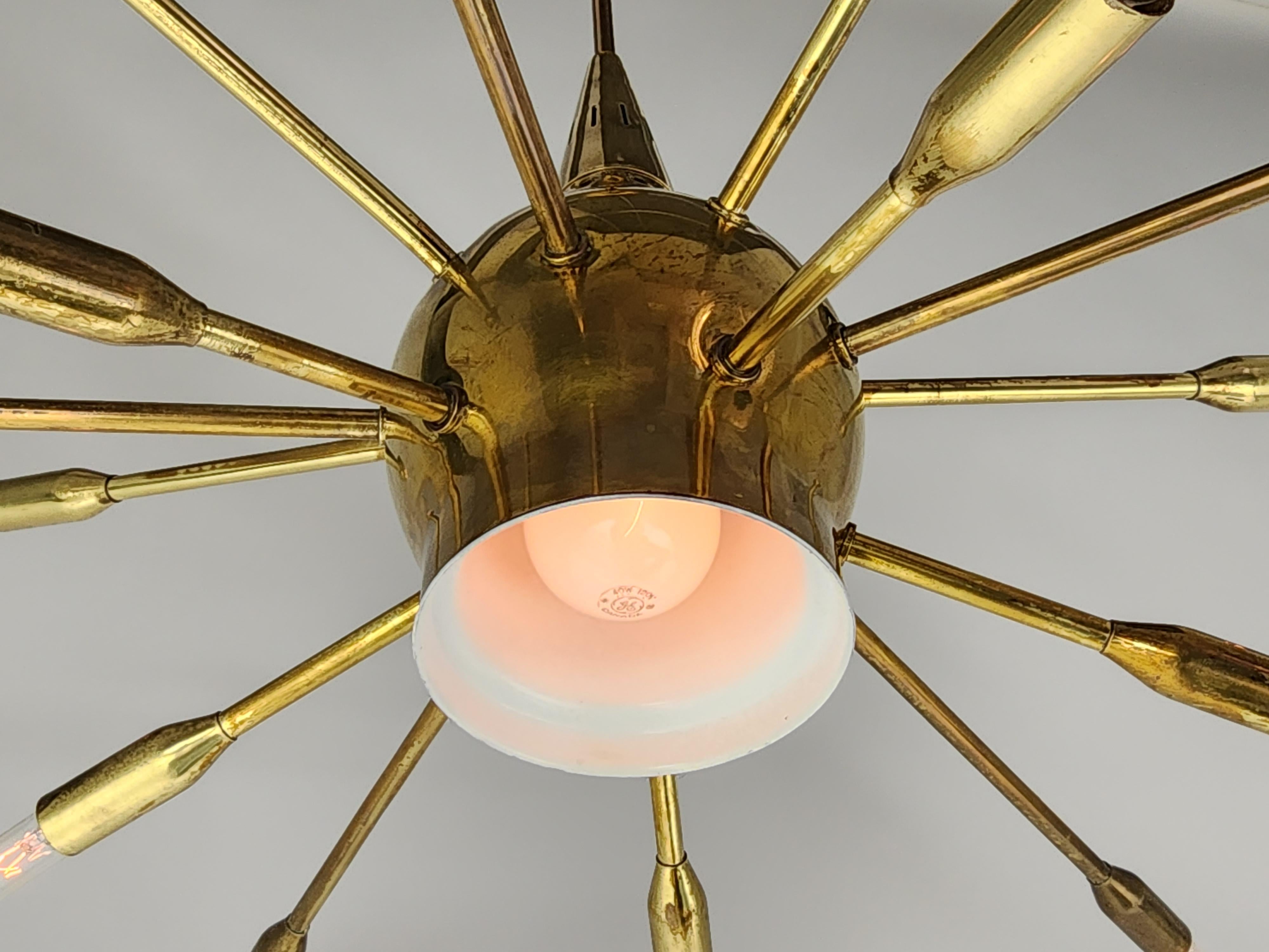 1950s 15 Arm Sputnik Chandelier with Down Light, Italy  For Sale 1