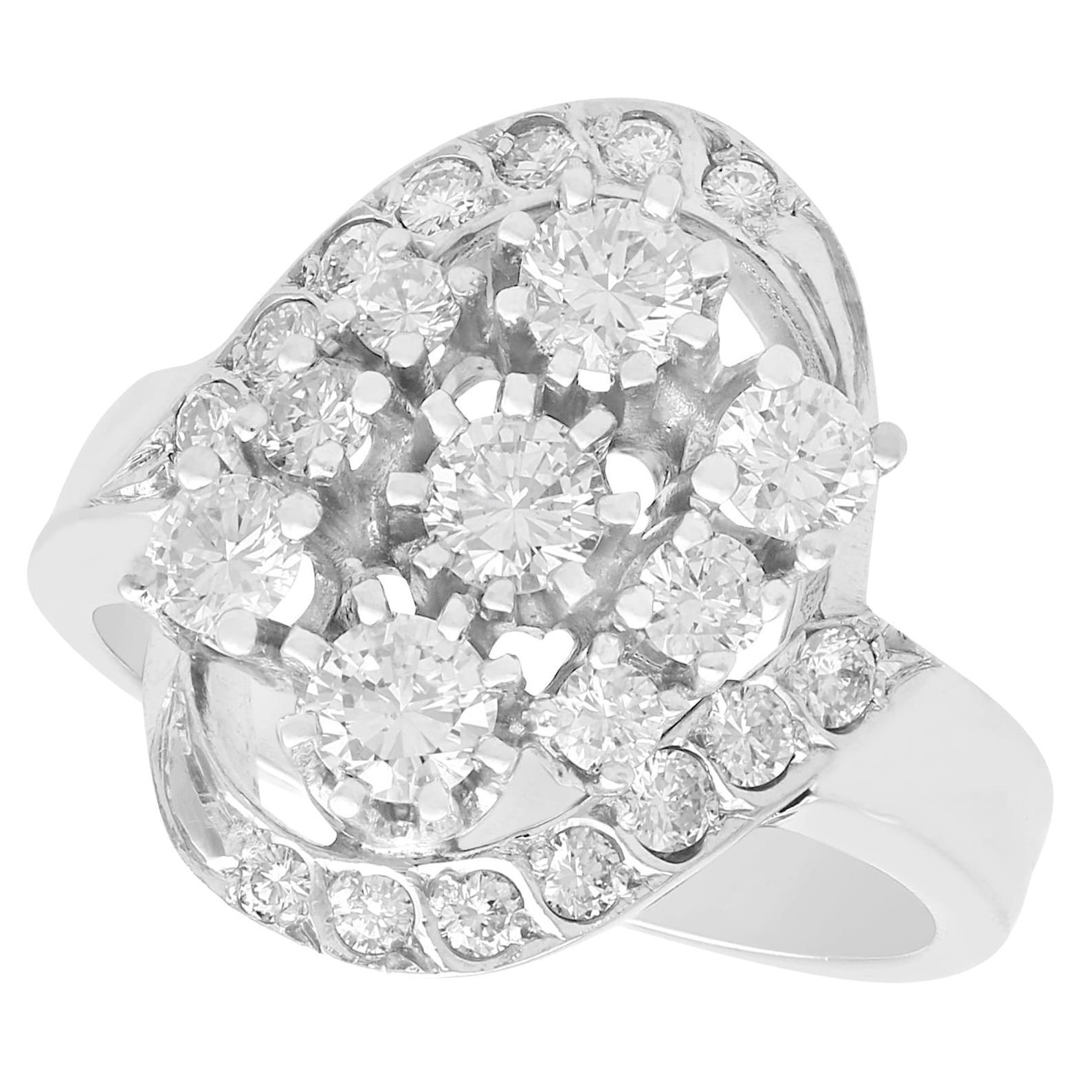 1950er Jahre Cocktail-Ring aus Weißgold mit 1,76 Karat Diamant und Weißgold