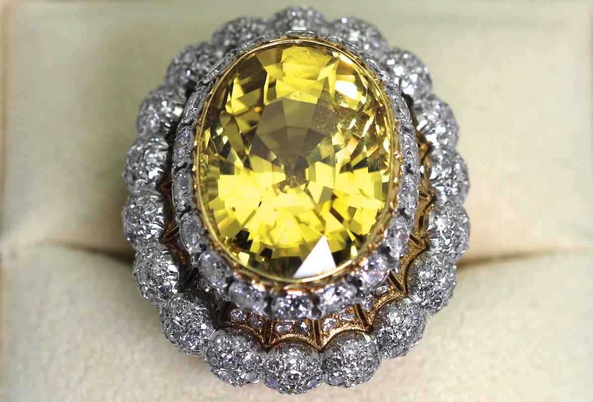 1950s 18 Karat Gold Buccellati Yellow Sapphire Diamond Ring Certified by SSEF For Sale 4