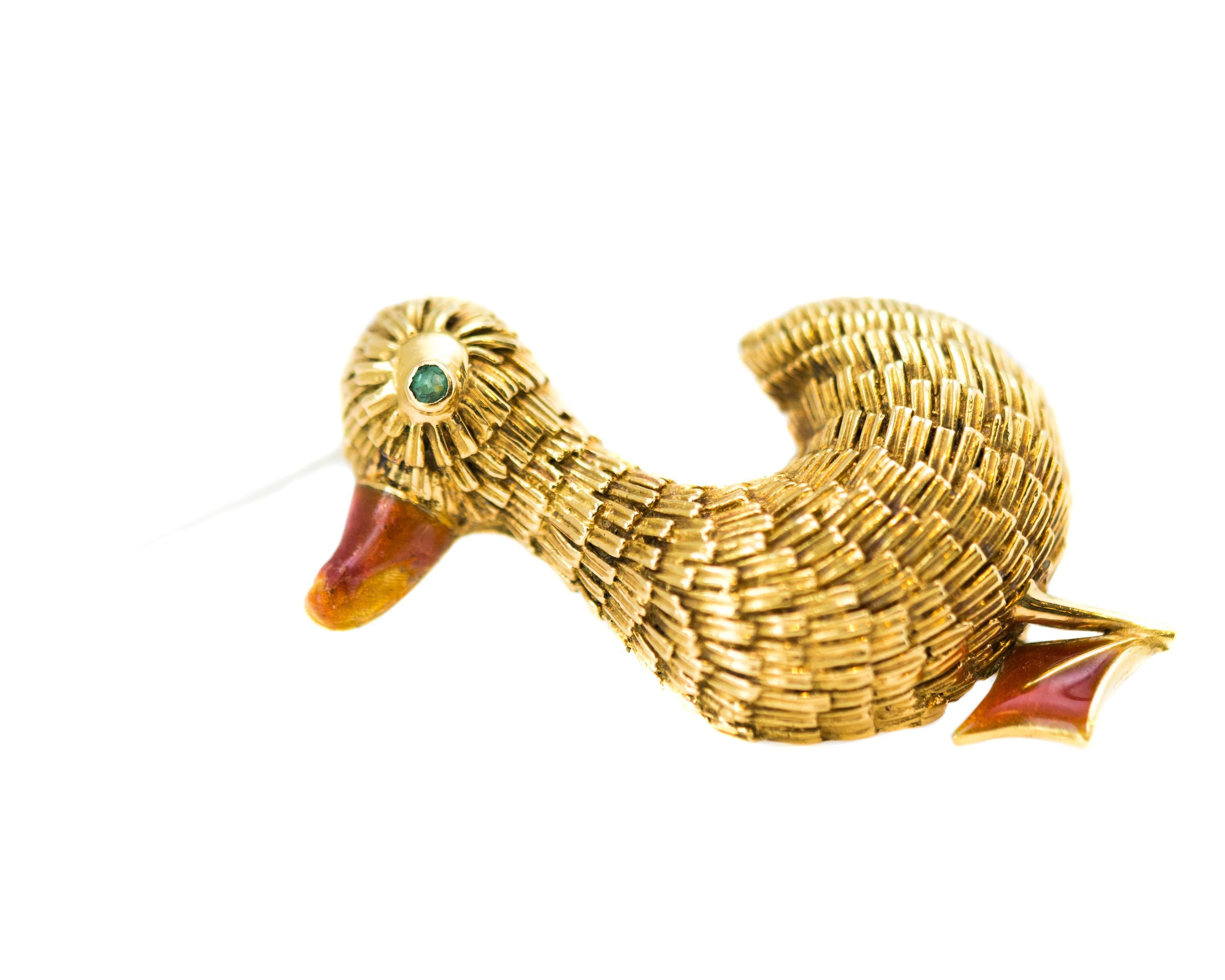 Broche canard en or jaune et émail 18 carats des années 1950 Pour femmes en vente
