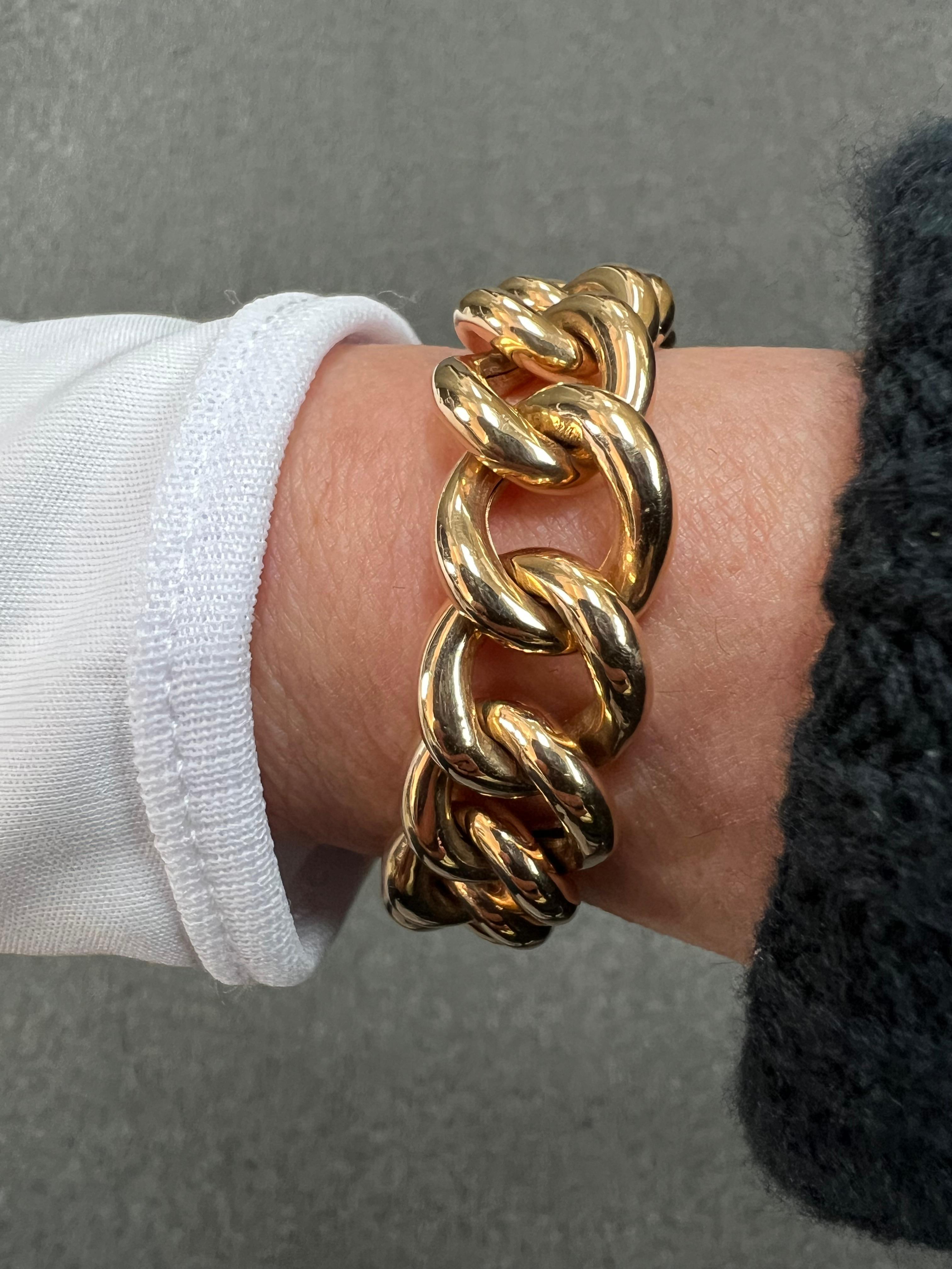 Retro 1950s 18k Pinkish Gold Hollow Curb Link Bracelet For Sale