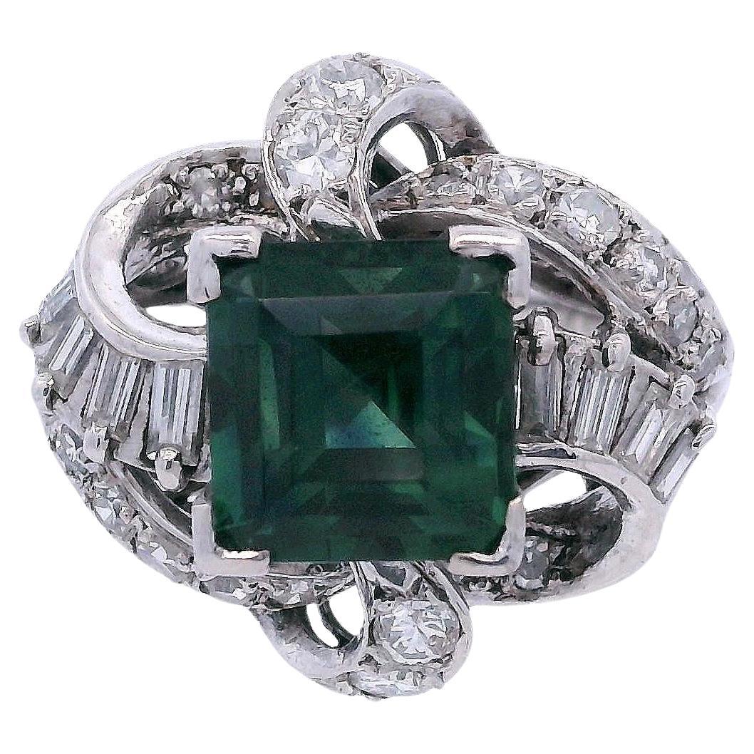1950's 18K Weißgold NGI zertifiziert grüner Saphir & Diamant-Ring