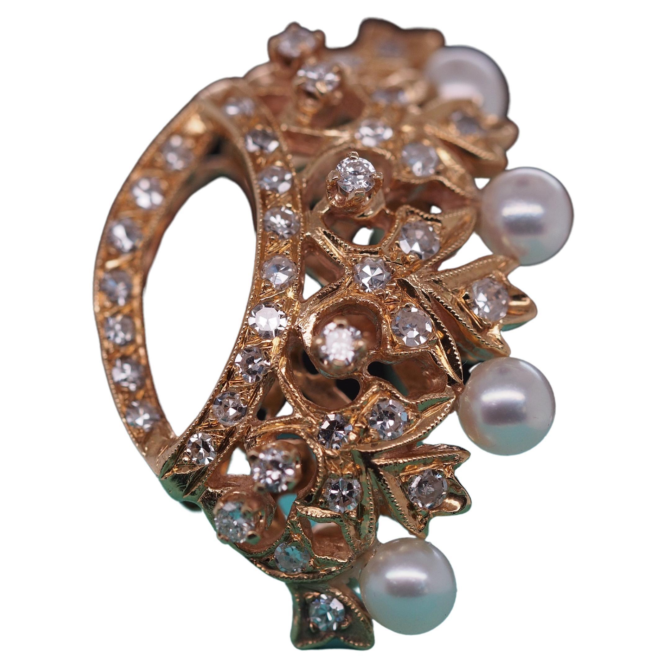 1950s 18k Yellow Gold Crown Diamond and Pearl Brooch For Sale