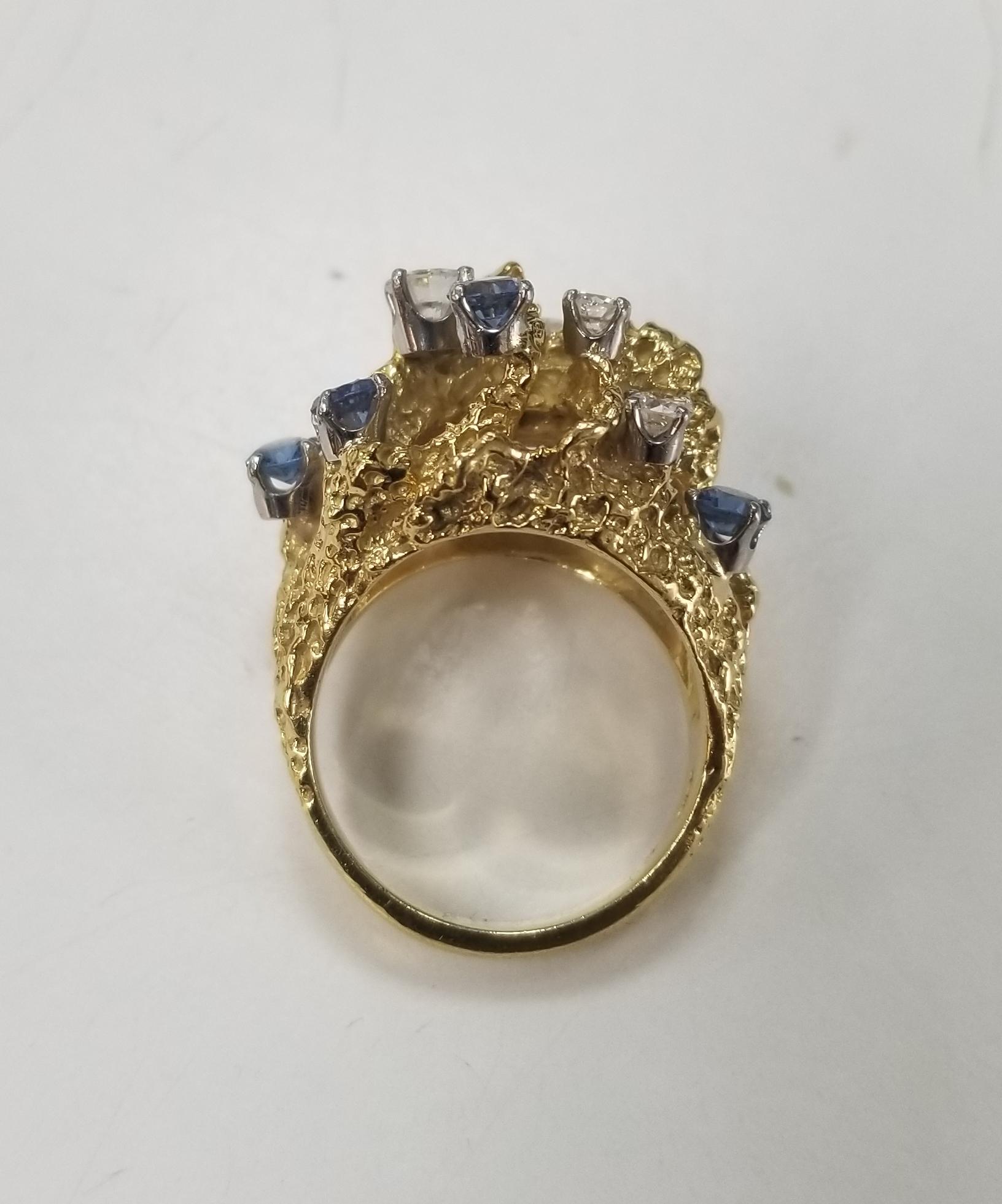 1950s 18 Karat Yellow Gold Diamond and Sapphire Freeform Ring In Excellent Condition In Los Angeles, CA