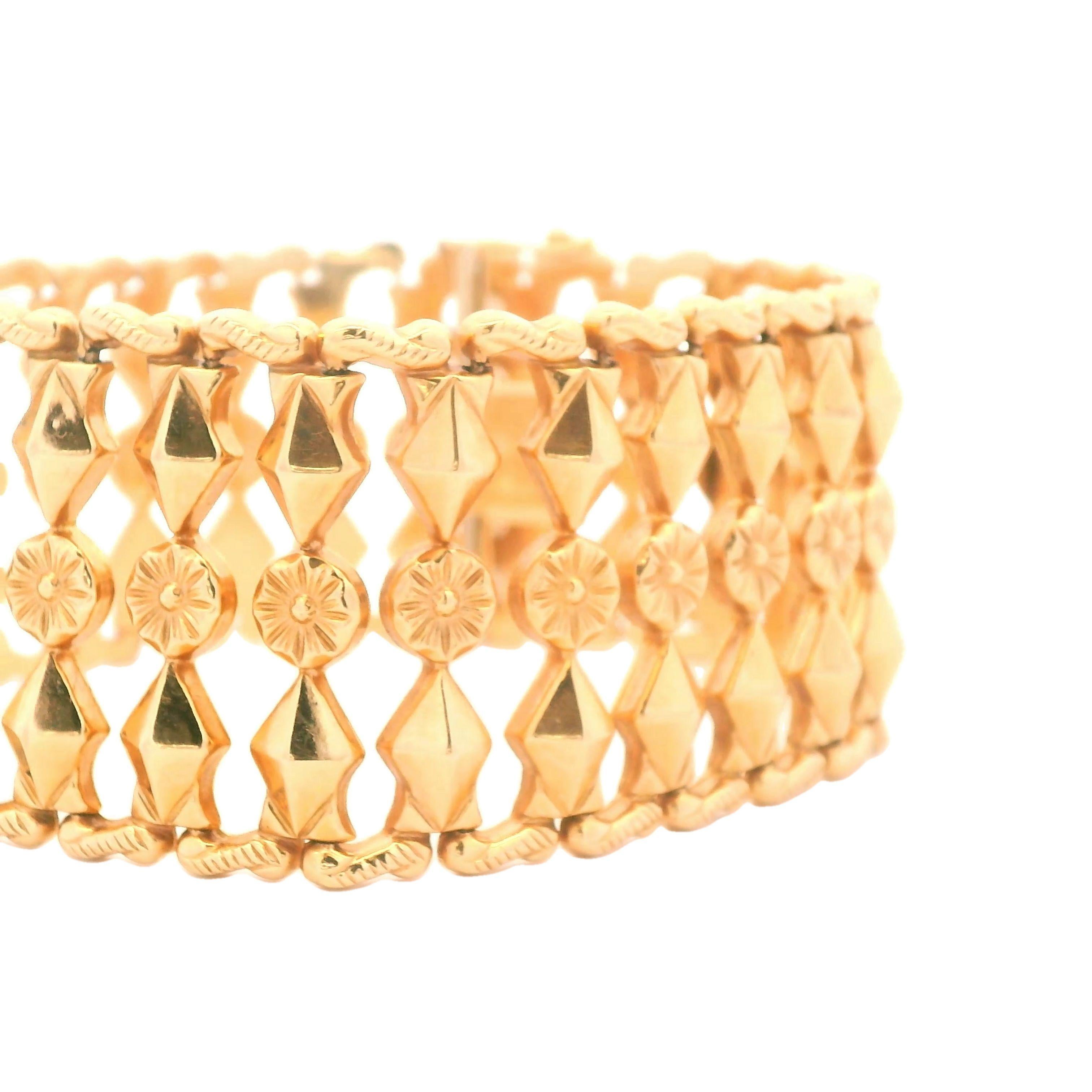 Bracciale italiano a maglie fantasia in oro giallo 18k del 1950, largo 1 pollice in vendita 6