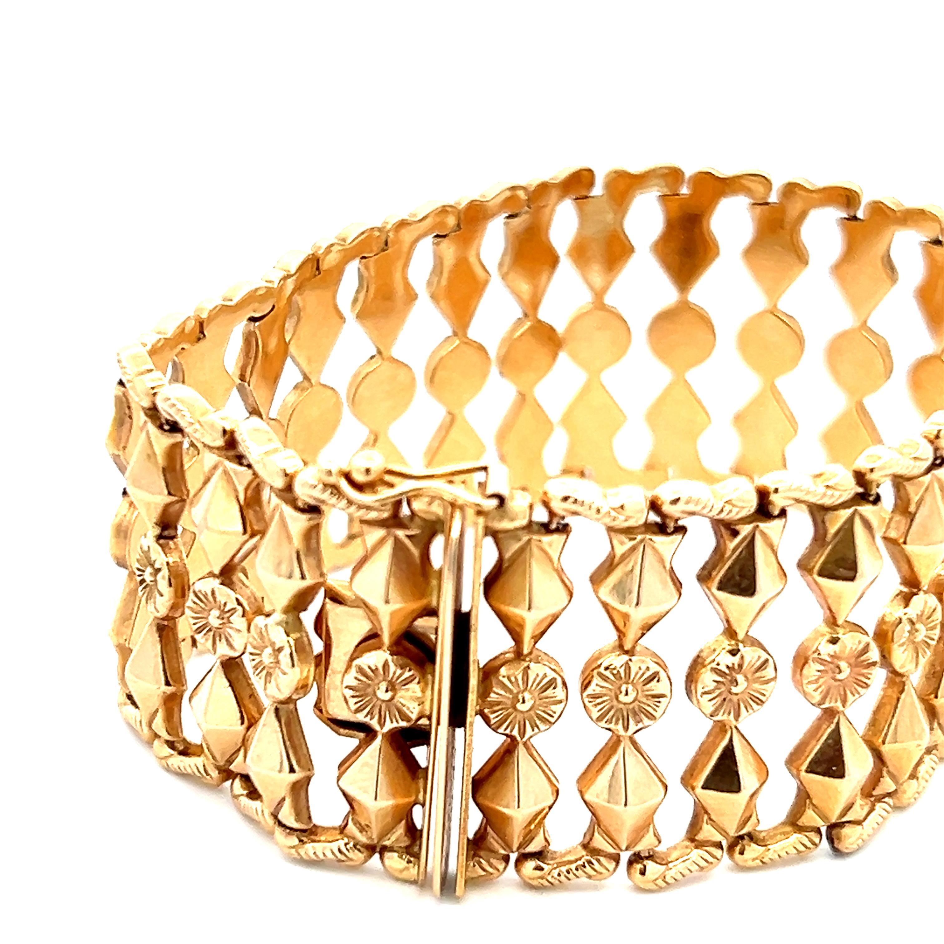 Bracciale italiano a maglie fantasia in oro giallo 18k del 1950, largo 1 pollice In condizioni buone in vendita a Lexington, KY