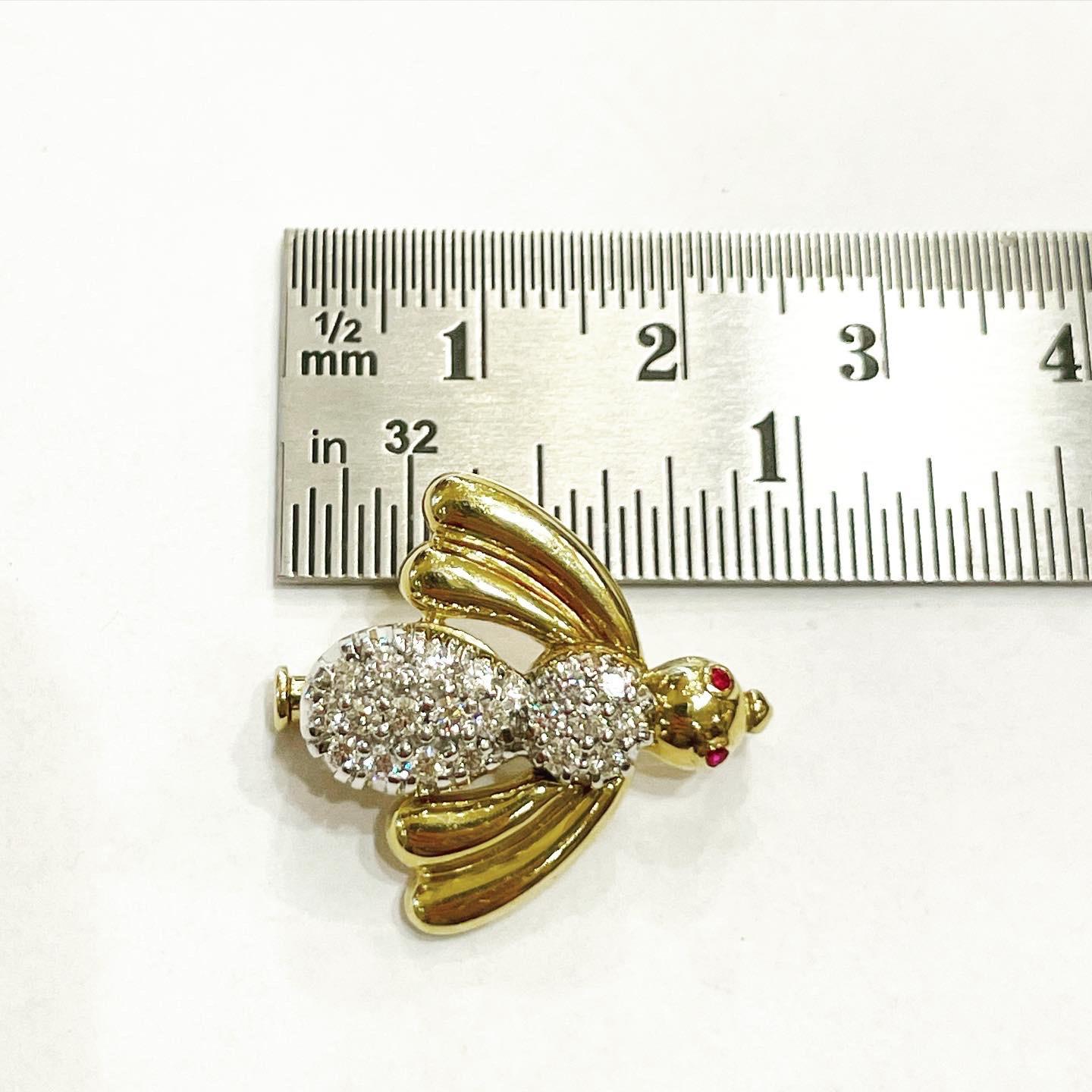 1950s 18k Yellow & White Gold, Pavé Setting Diamond Ruby Brooch For Sale 5