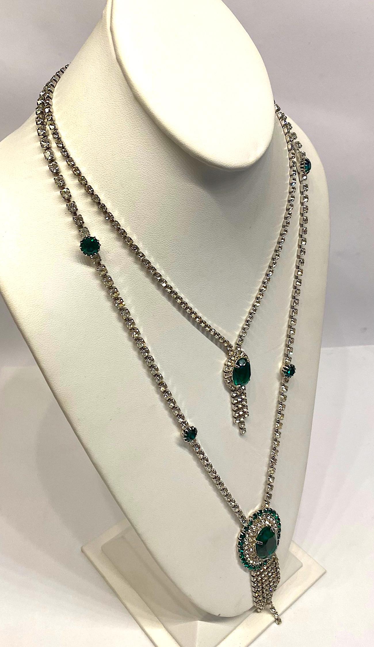 1950s / 1960s Emerald Green Crystal & Rhinestone Double Pendant Necklace 9