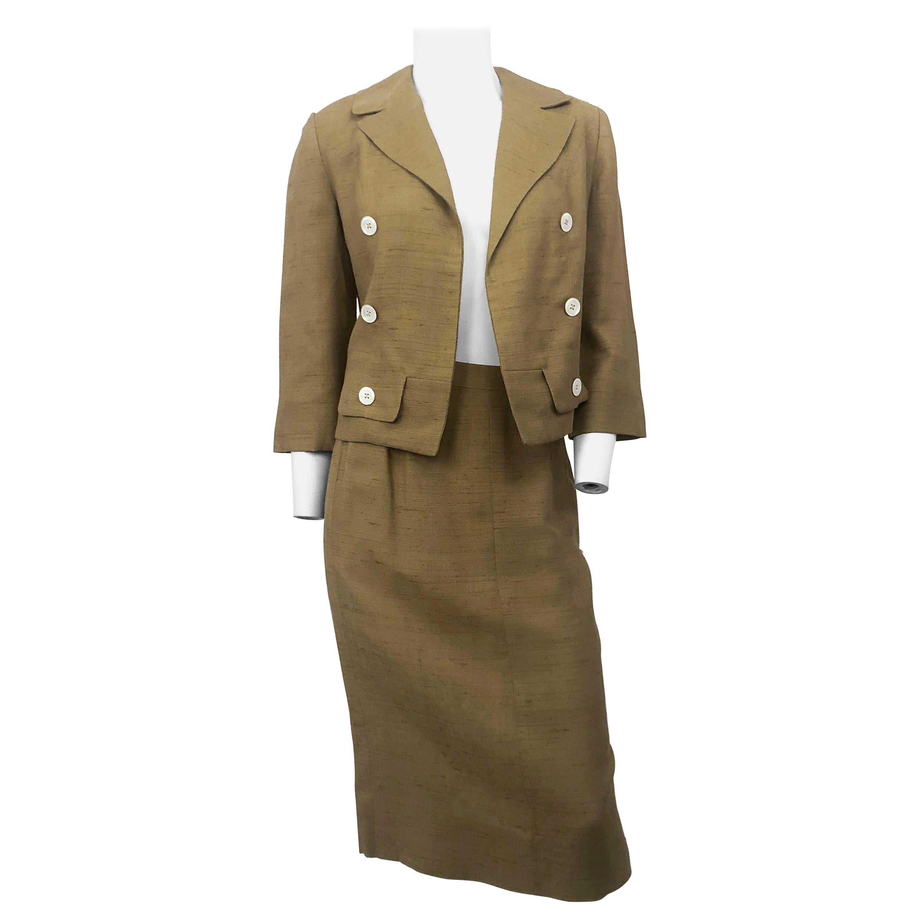 Costume en soie dorée I. Magnin des années 1950/1960 en vente