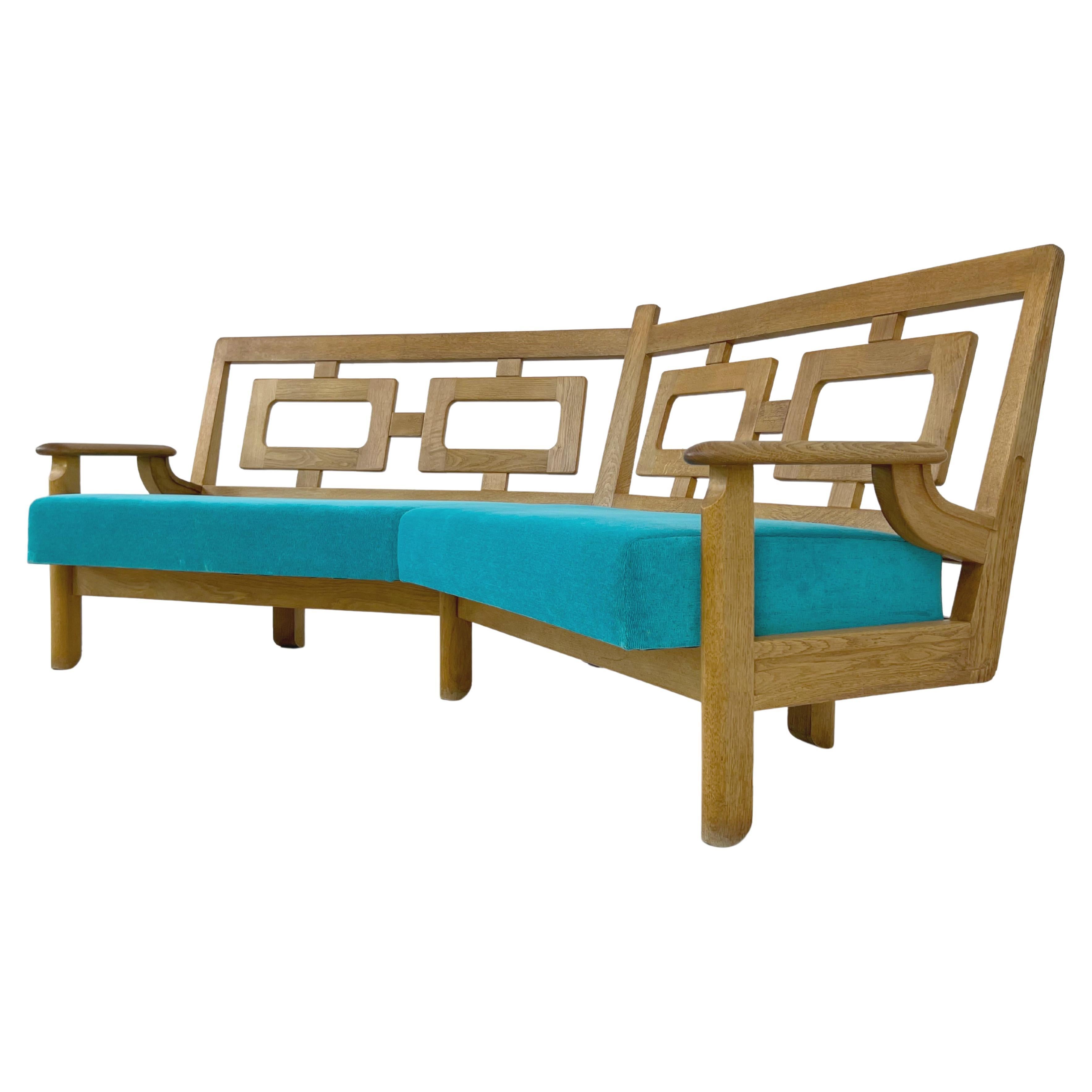 1950s - 1960s Guillerme et Chambron French Design Oak Wood Angular Curved Sofa For Sale 8