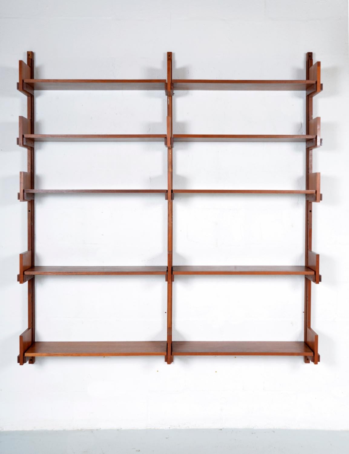Mid-Century Modern 1950s 1960s Italian Teak Modular Shelving System Brutalist Bookcase 10 Shelves 