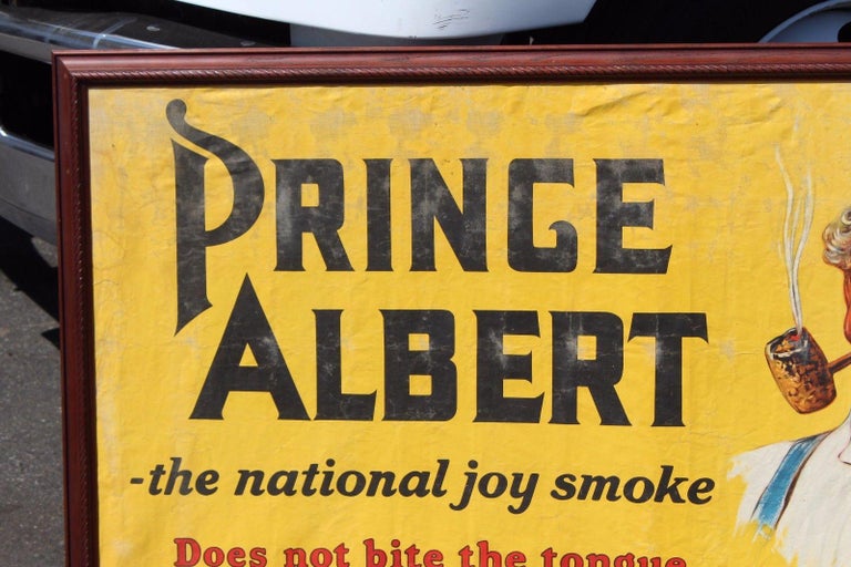 what is the legal age to buy tobacco Did you know? The Tobacco 21 law raises the legal age to buy tobacco and vaping products from 18 to 21. Why? To help protect young people from a lifetime of addiction