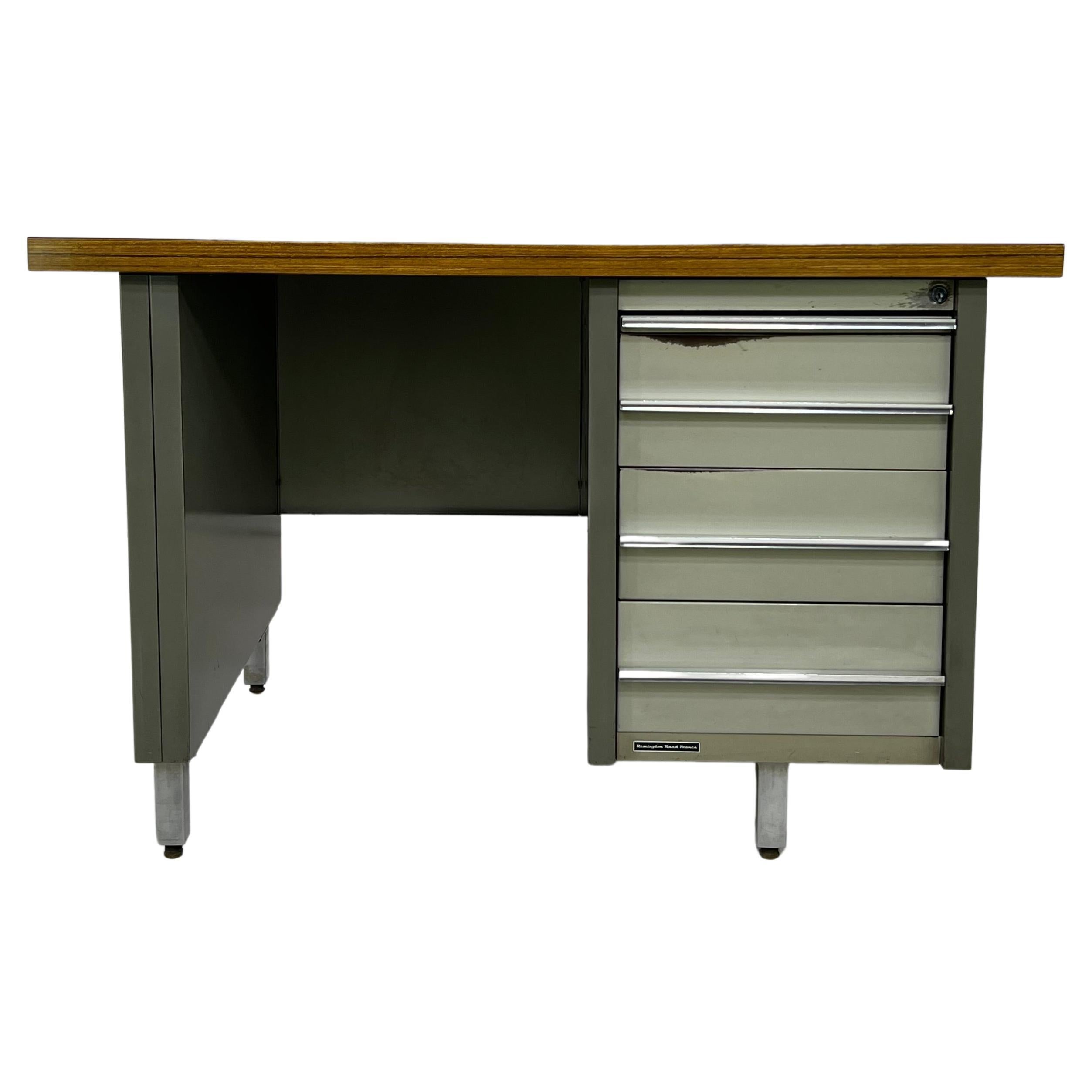 1950s-1960s Remington Rand France Industrial Style Desk For Sale