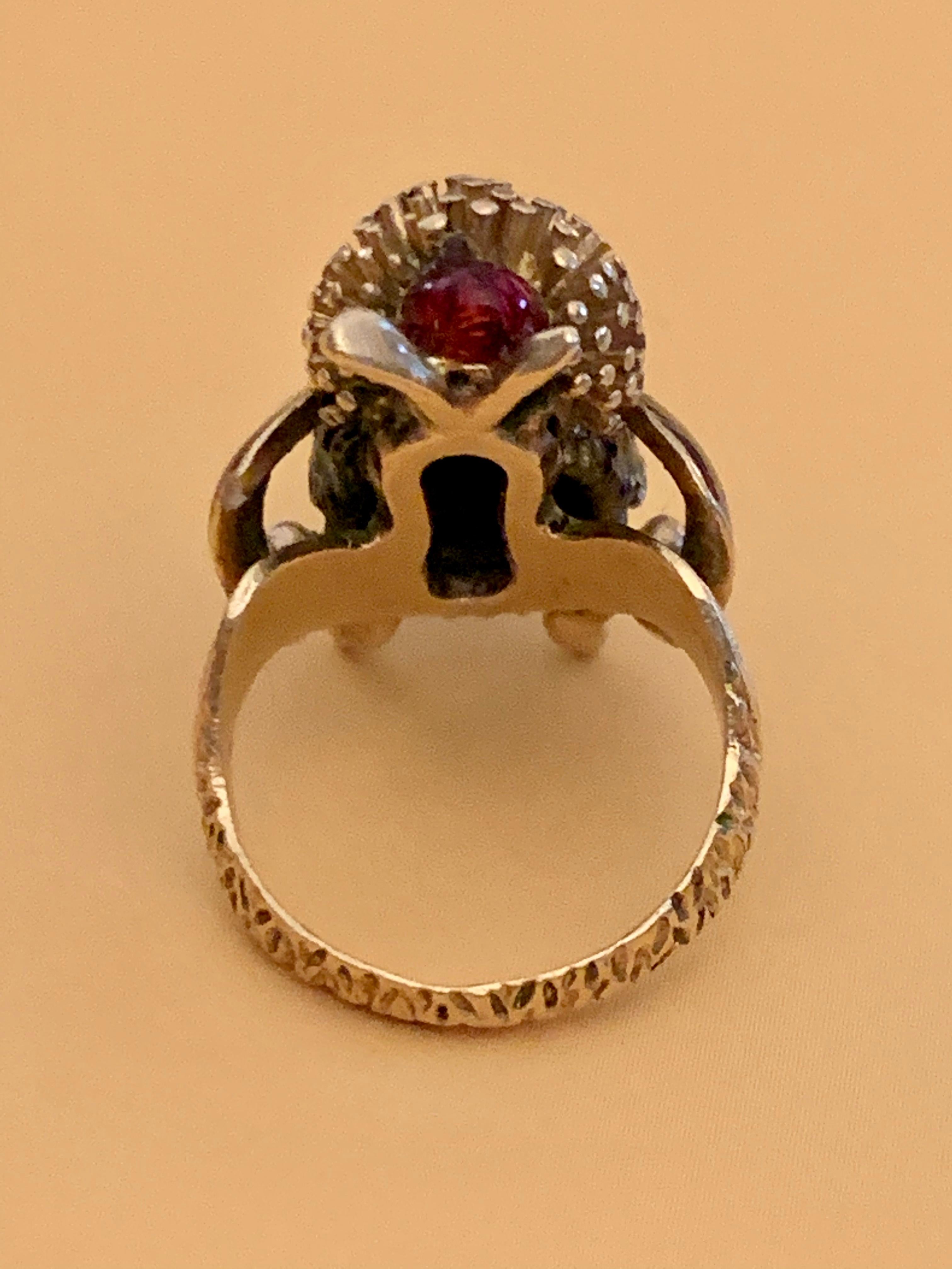 1950s-1960s Vintage Corletto Signed Enameled Bee 18 Karat Yellow Gold Ring In Good Condition In St. Louis Park, MN