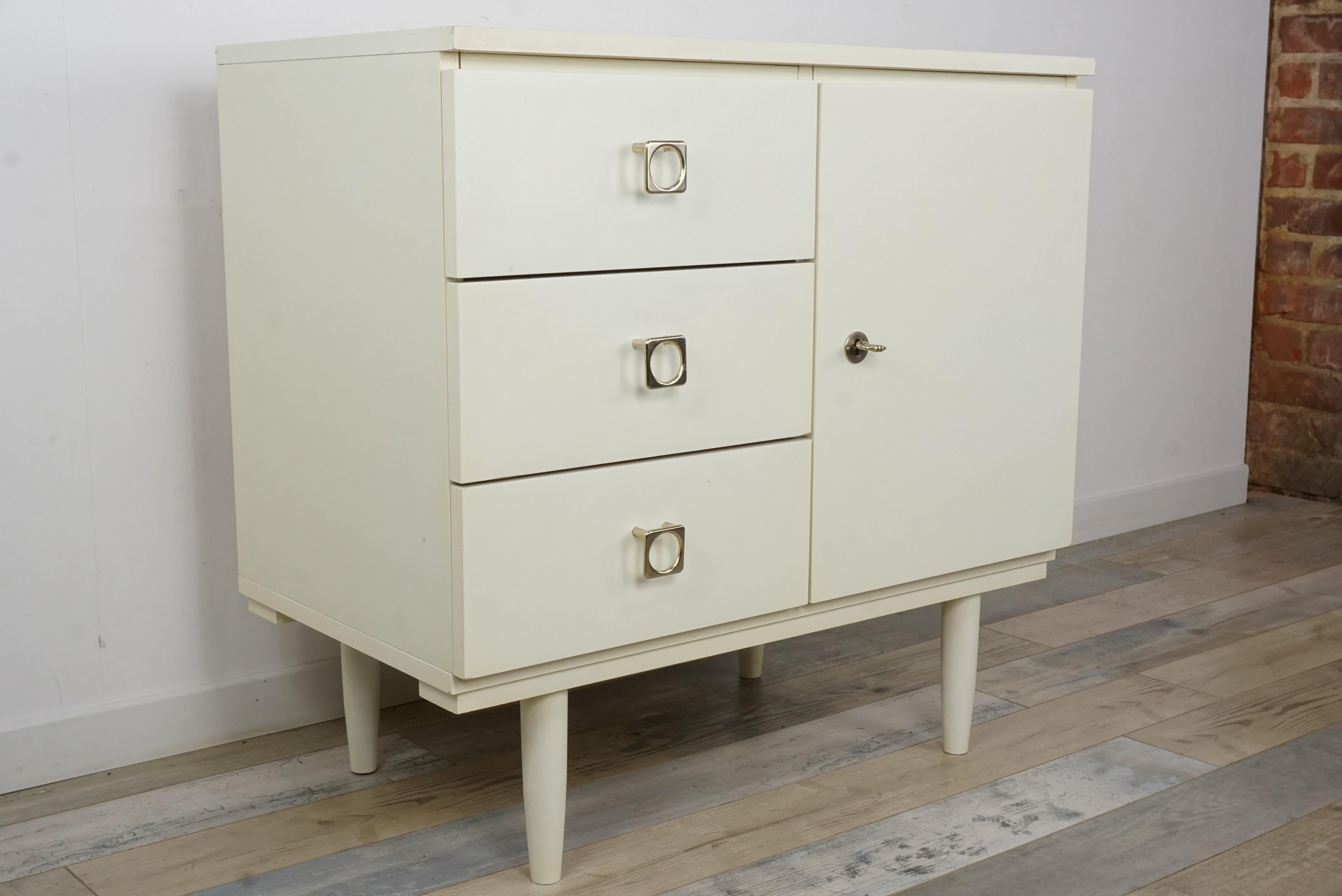 1950s-1960s White Satin Lacquered Wooden Cabinet 3
