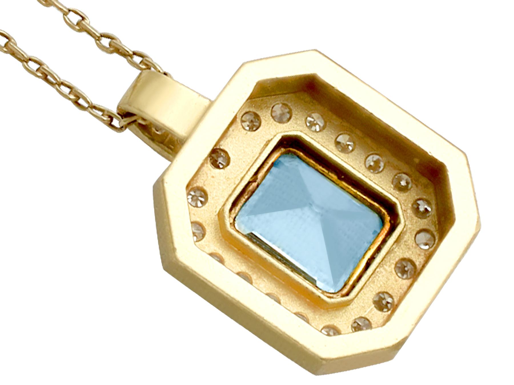 Women's Vintage 1950s 2.49 Carat Aquamarine Diamond Yellow Gold Pendant