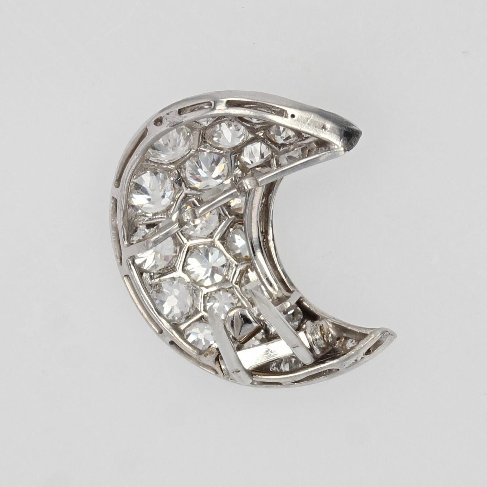 1950s, 2, 50 Carat Diamonds 18 Karat White Gold Crescent Moon Brooch For Sale 5