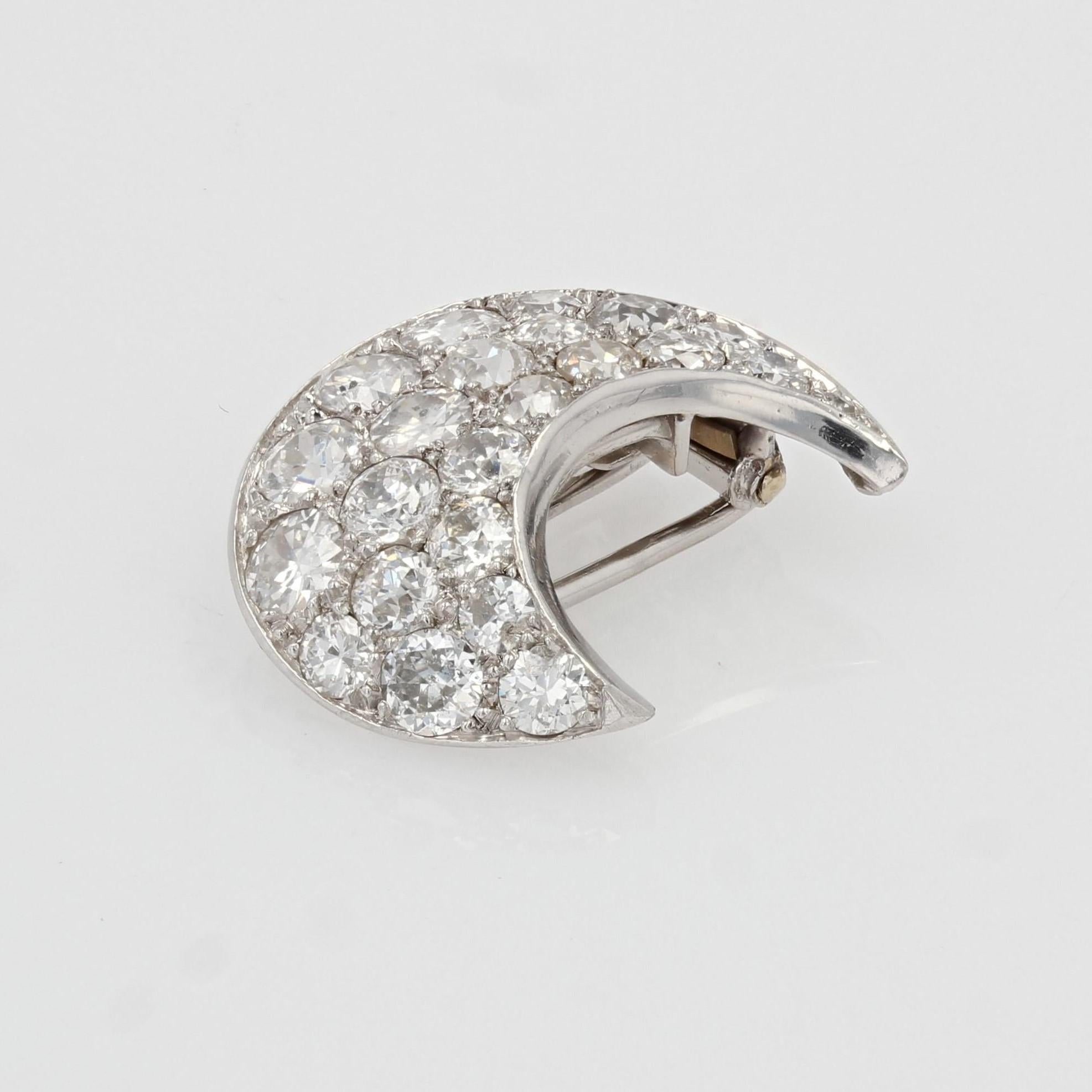 Retro 1950s, 2, 50 Carat Diamonds 18 Karat White Gold Crescent Moon Brooch For Sale
