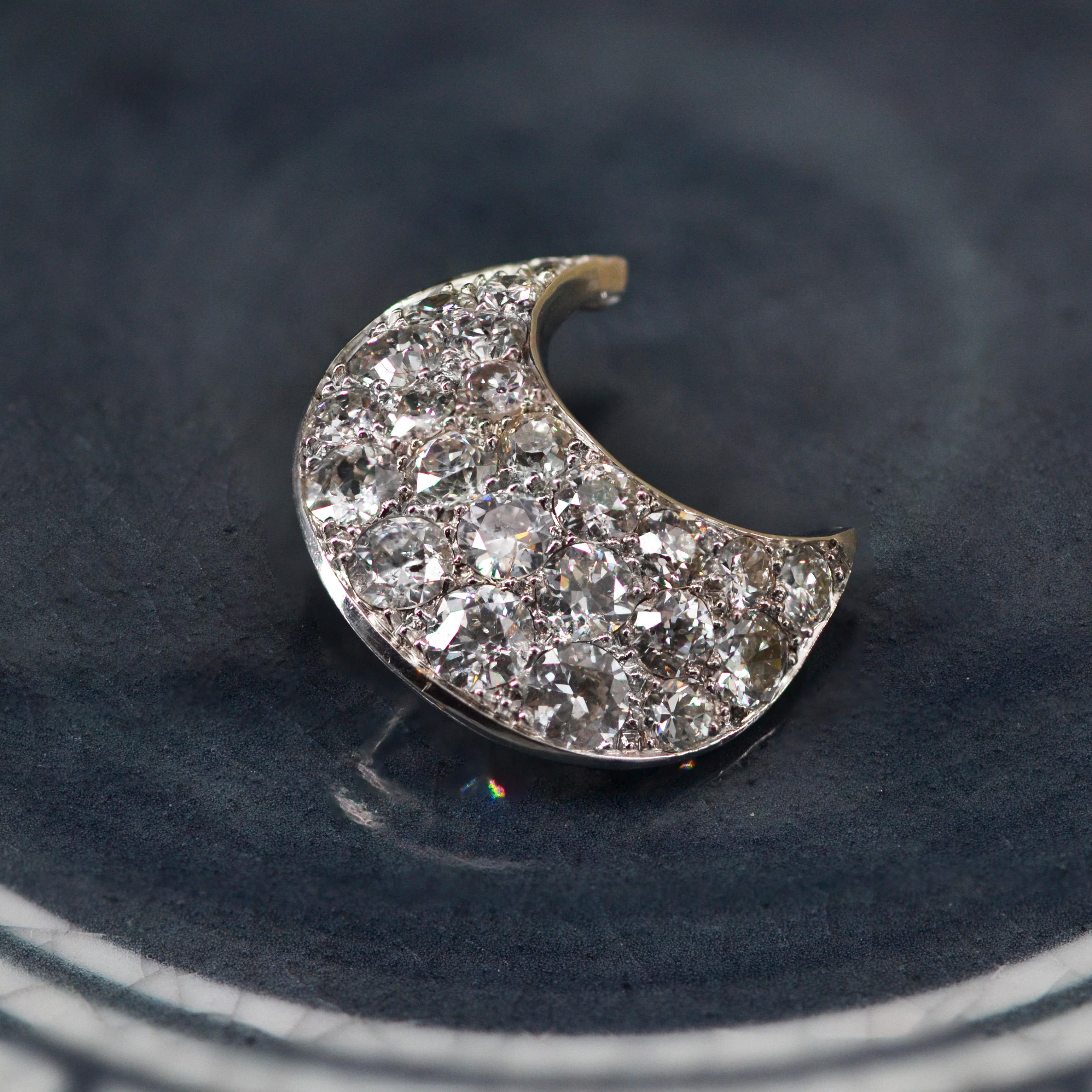 Women's 1950s, 2, 50 Carat Diamonds 18 Karat White Gold Crescent Moon Brooch