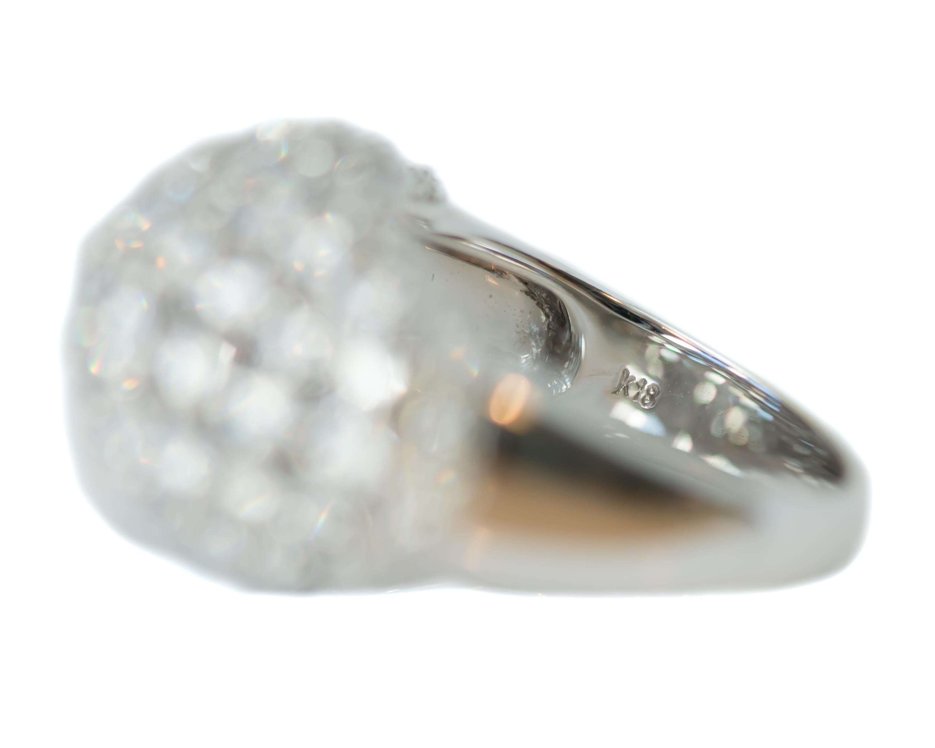 1950s 2.94 Carat Diamond and 18 Karat White Gold Dome Ring For Sale 2