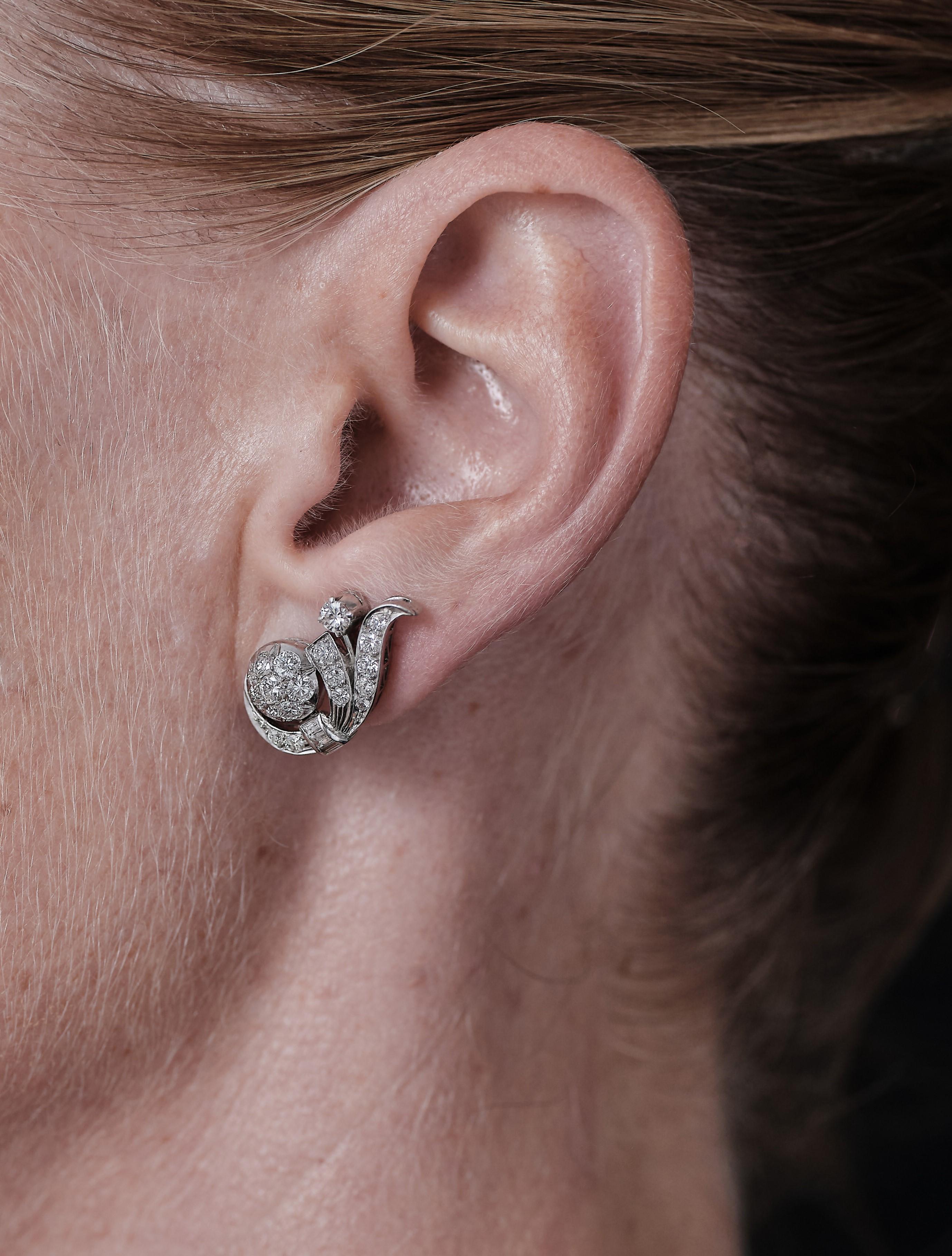 Modern 1950s 2ct diamond spray earrings For Sale