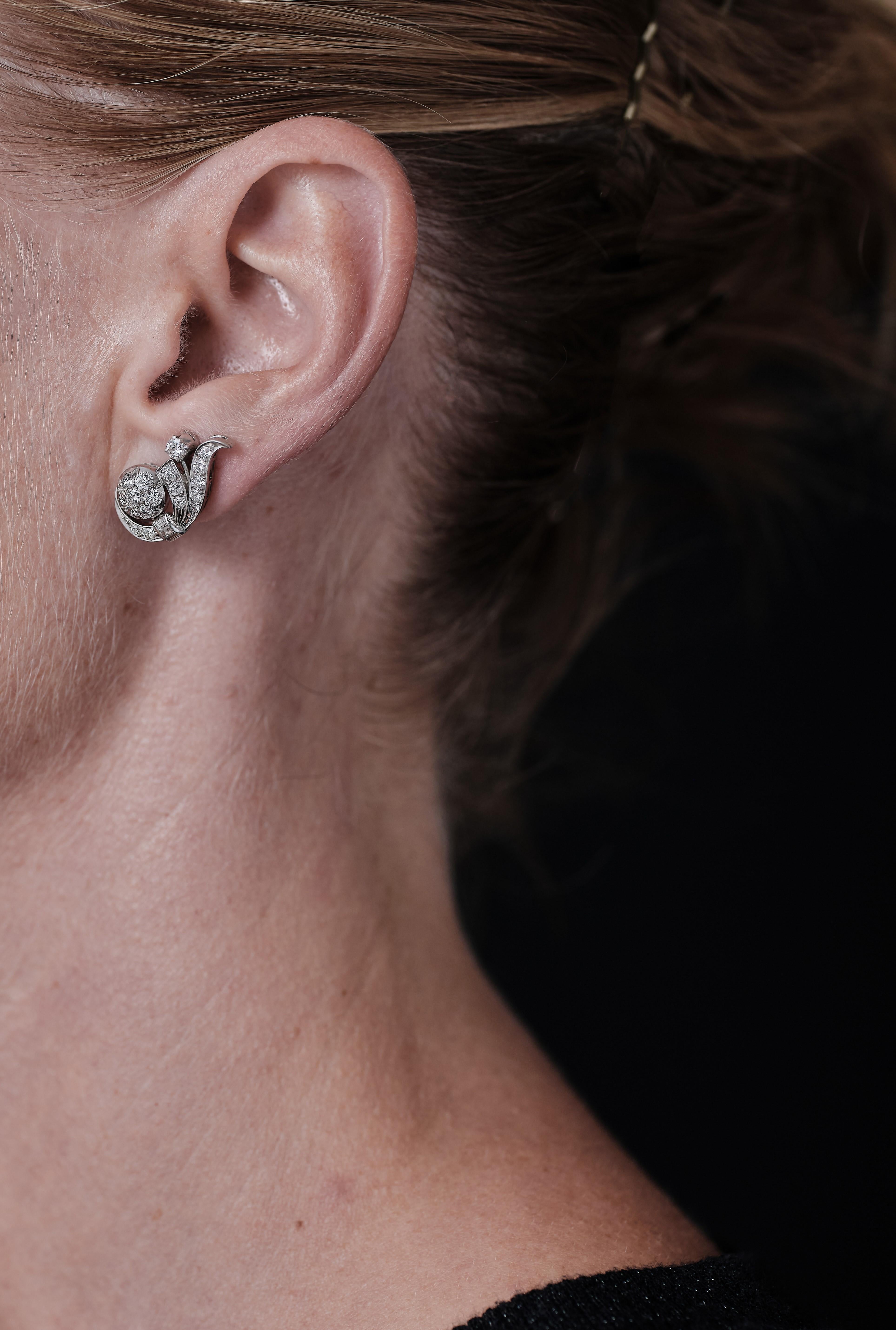 Brilliant Cut 1950s 2ct diamond spray earrings For Sale