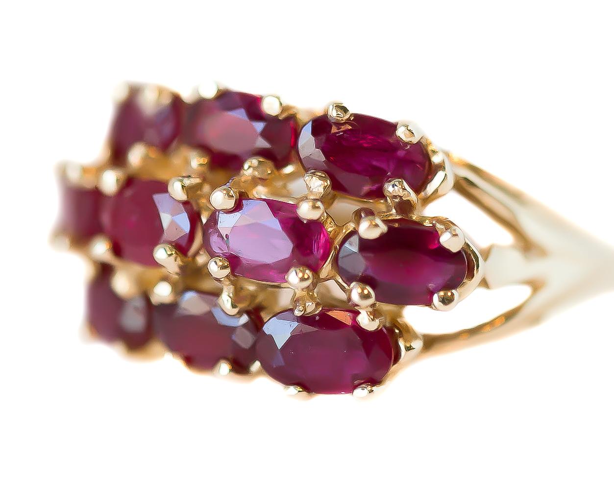Women's 1950s 3 Carat Total Ruby and 14 Karat Yellow Gold Cluster Cocktail Ring For Sale