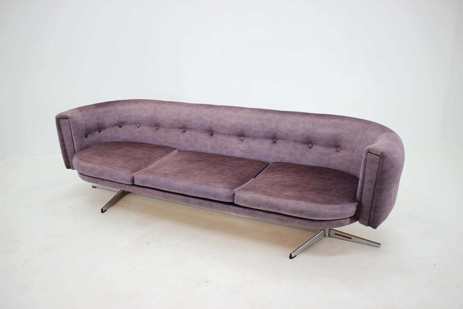 1950s 3-Seater Chrome Plated Sofa, Czechoslovakia 1