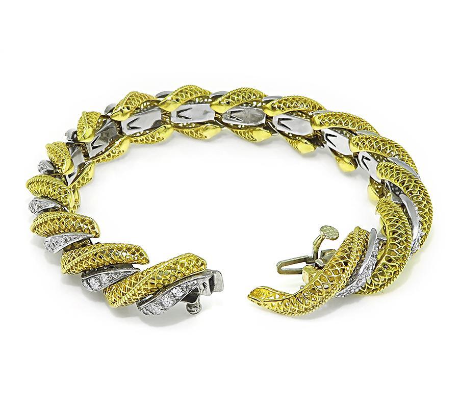 1950s 3.75ct Diamond Two Tone Gold Bracelet In Good Condition For Sale In New York, NY