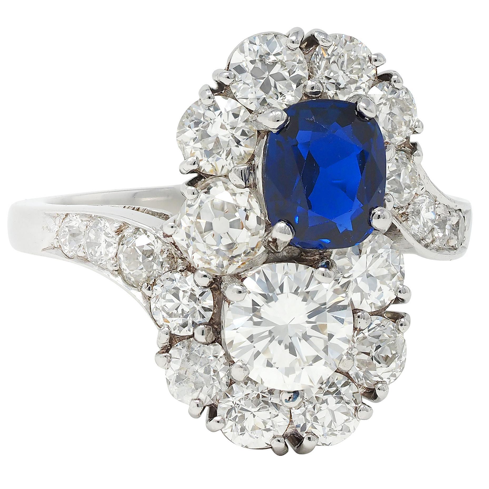 Cushion Cut 1950's 4.45 CTW No Heat Sapphire Diamond Platinum Vintage Toi-Et-Moi Ring AGL For Sale