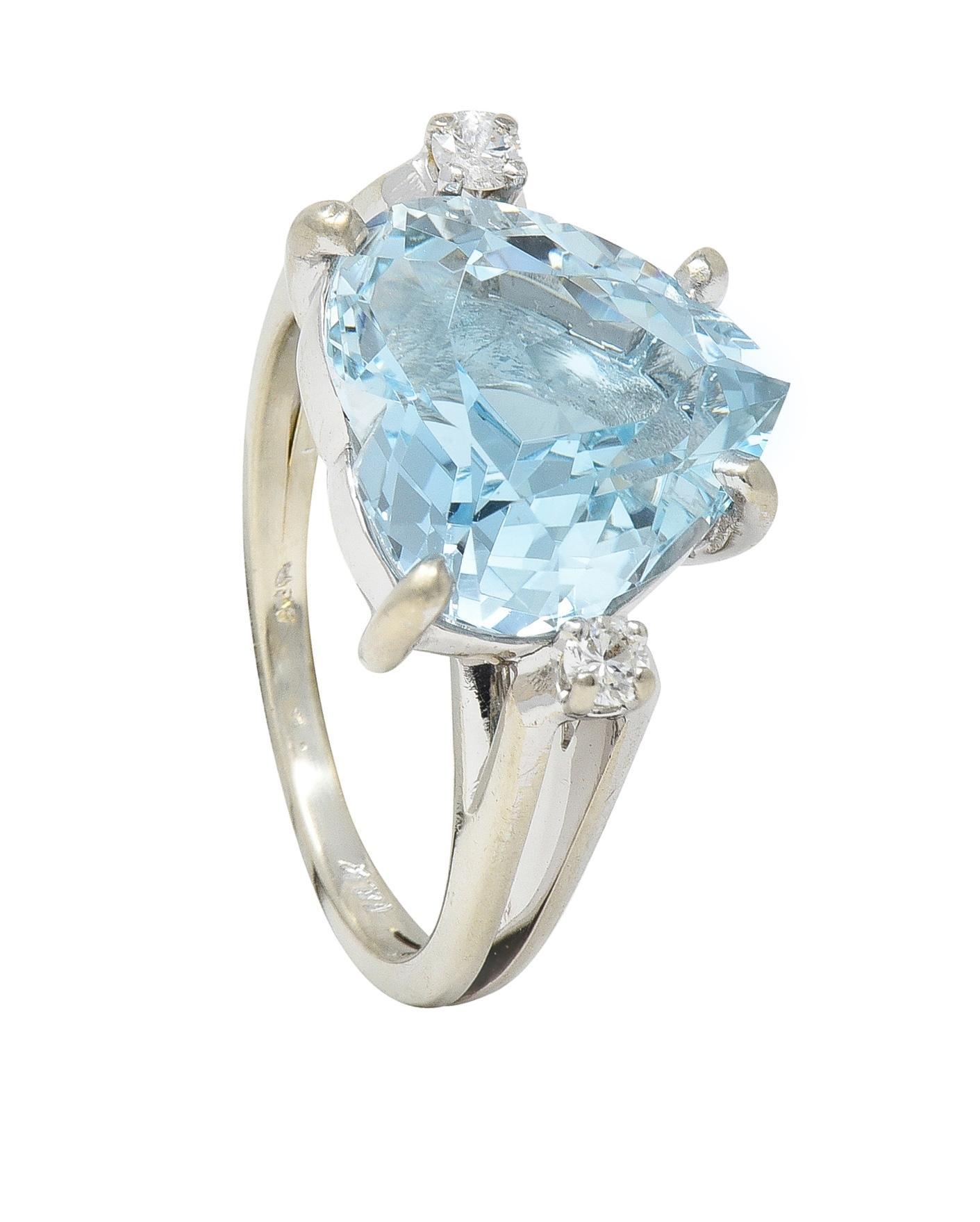 1950er Jahre Herz-Dreisteinring aus 14 Karat Weißgold mit 4,80 Karat Aquamarin und Diamant 7