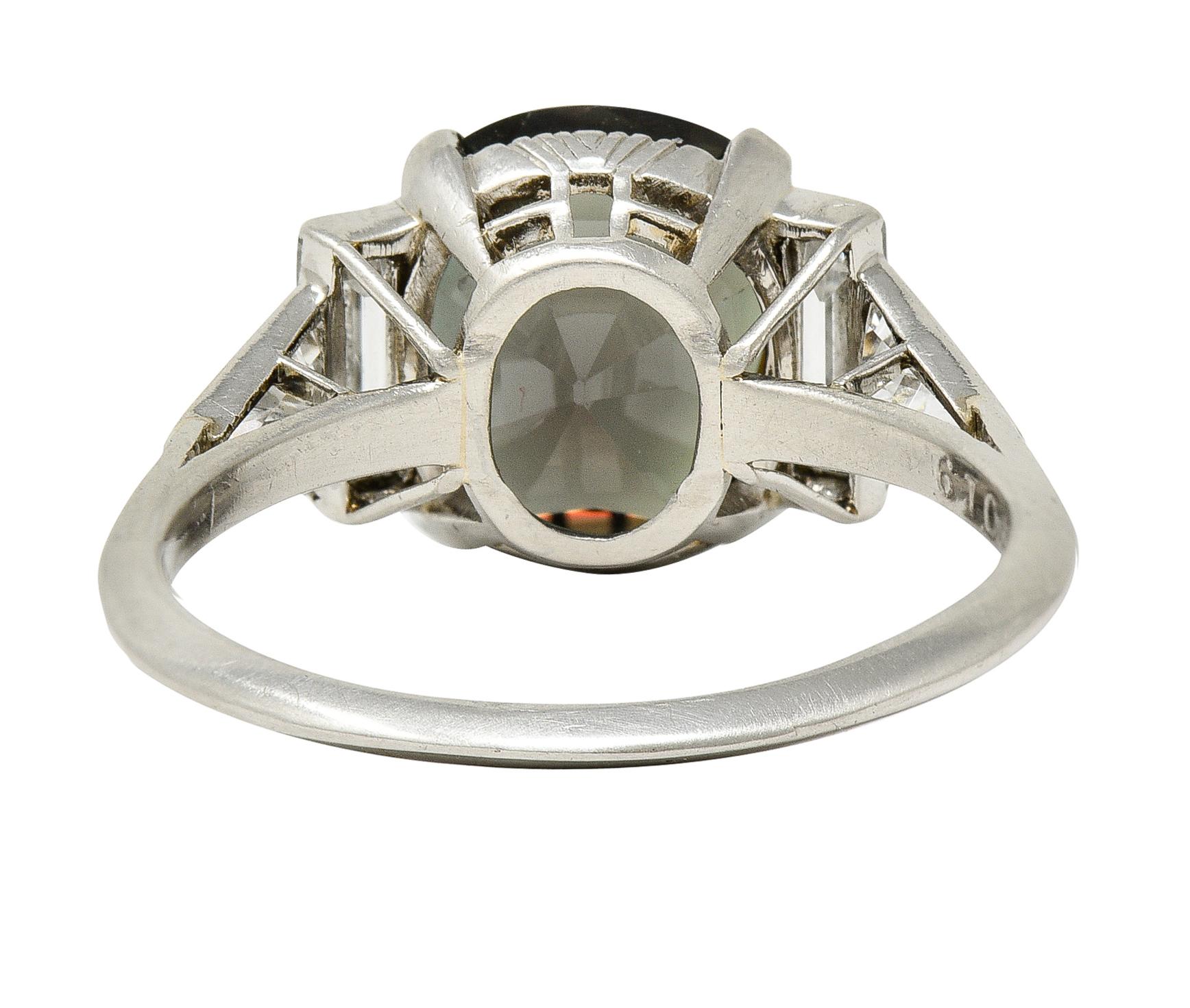 Women's or Men's 1950s 4.84 Carats Ceylon Alexandrite Diamond Platinum Geometric Gemstone Ring For Sale