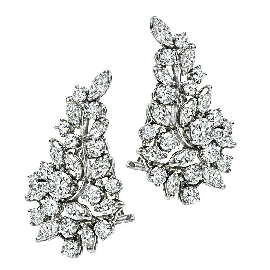 1950er Jahre 6.00ct Diamant Platin Ohrringe im Angebot