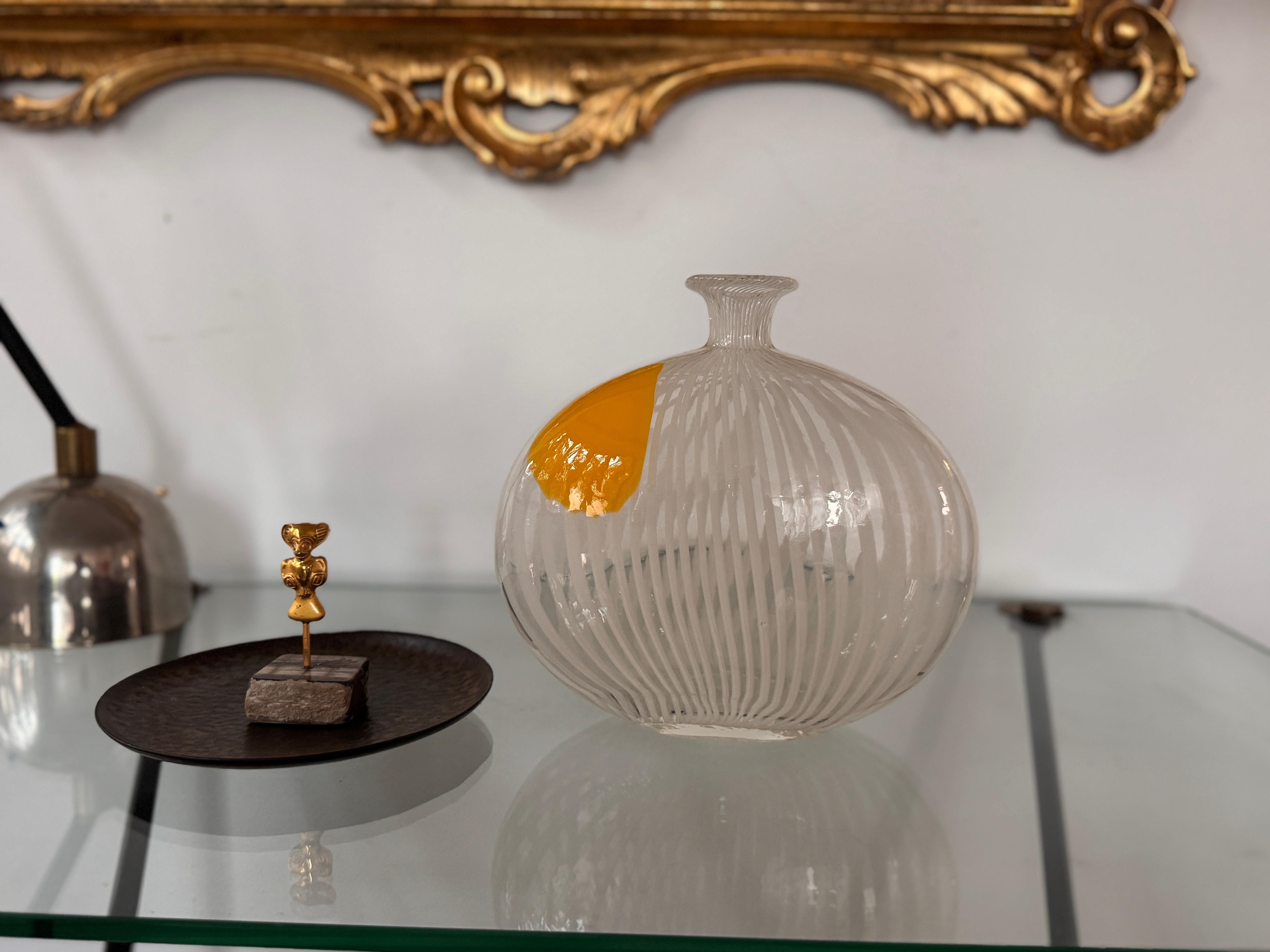 Mid-Century Modern 1950s–60s Murano Filigrana “Pillow” Vase, attributed to Dino Martens For Sale