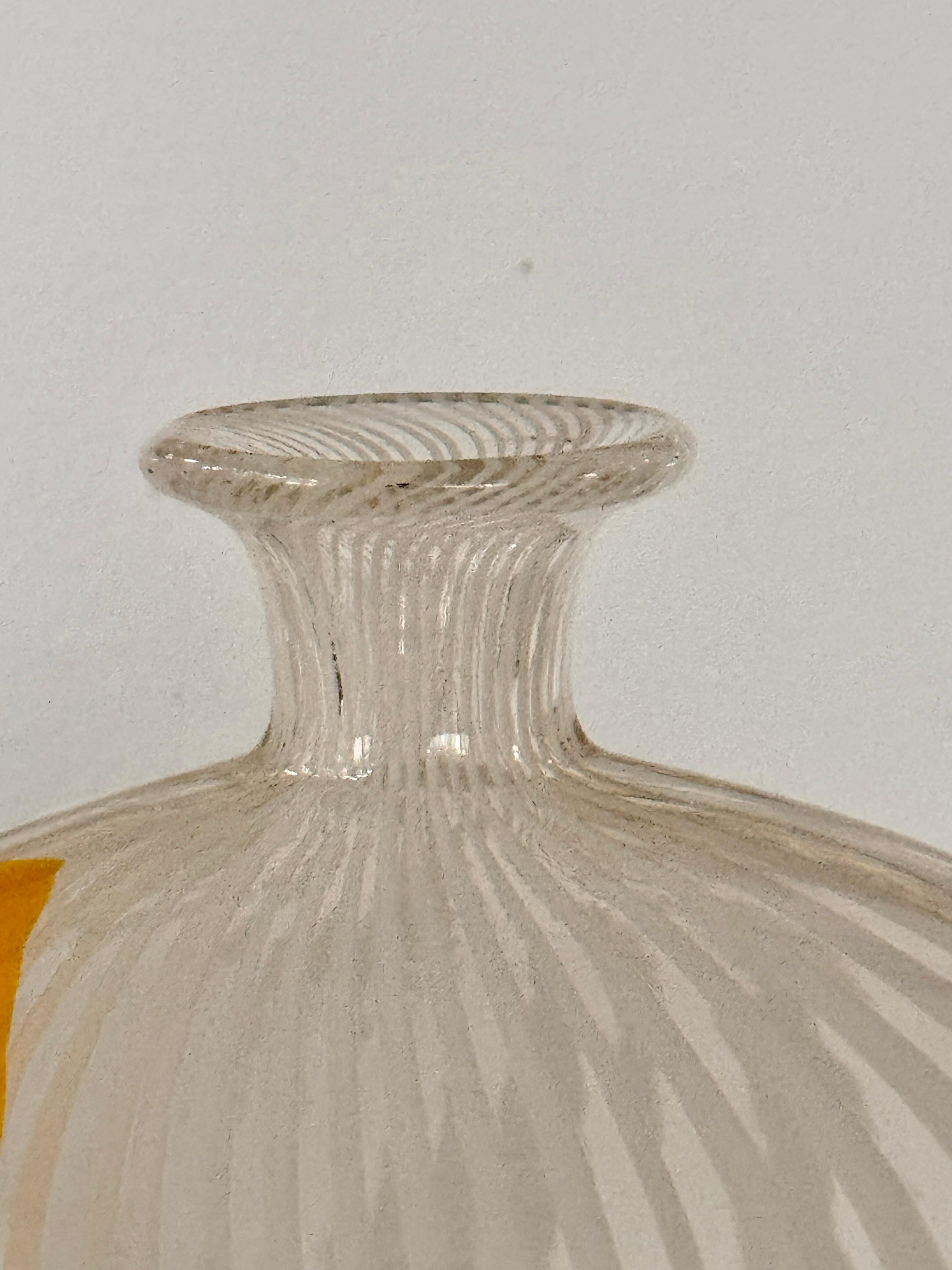 1950s–60s Murano Filigrana “Pillow” Vase, attributed to Dino Martens In Good Condition For Sale In Paris, FR