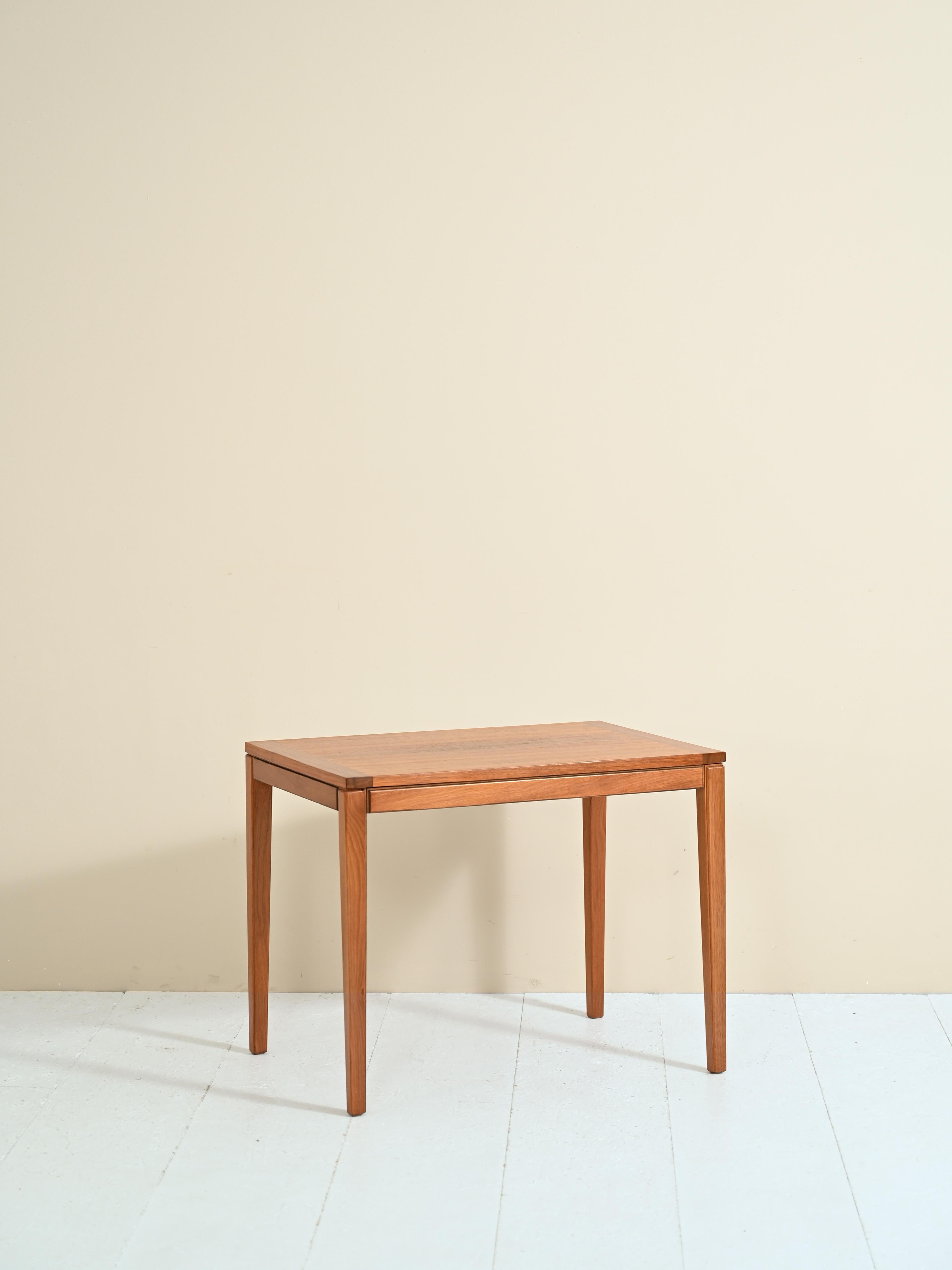 1950s/60s Teak Coffee Table In Good Condition In Brescia, IT