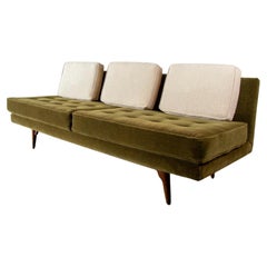 1950er 77" Edward Wormley für Dunbar 5526 armloses Sofa aus Mohair und Wolle