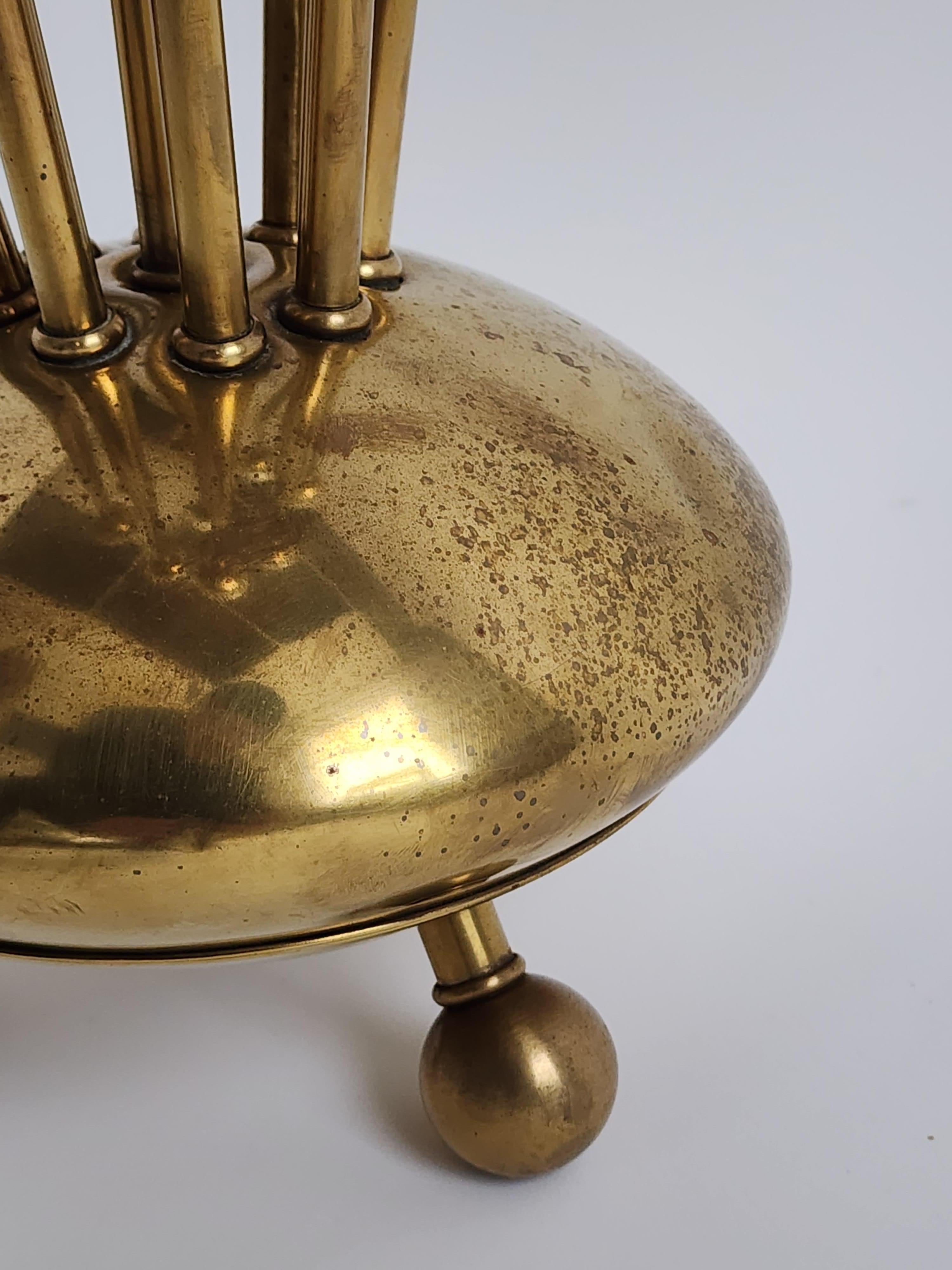 1950s All Brass Sputnik Table Lamp by Majestic Lamp Corp , USA  For Sale 10