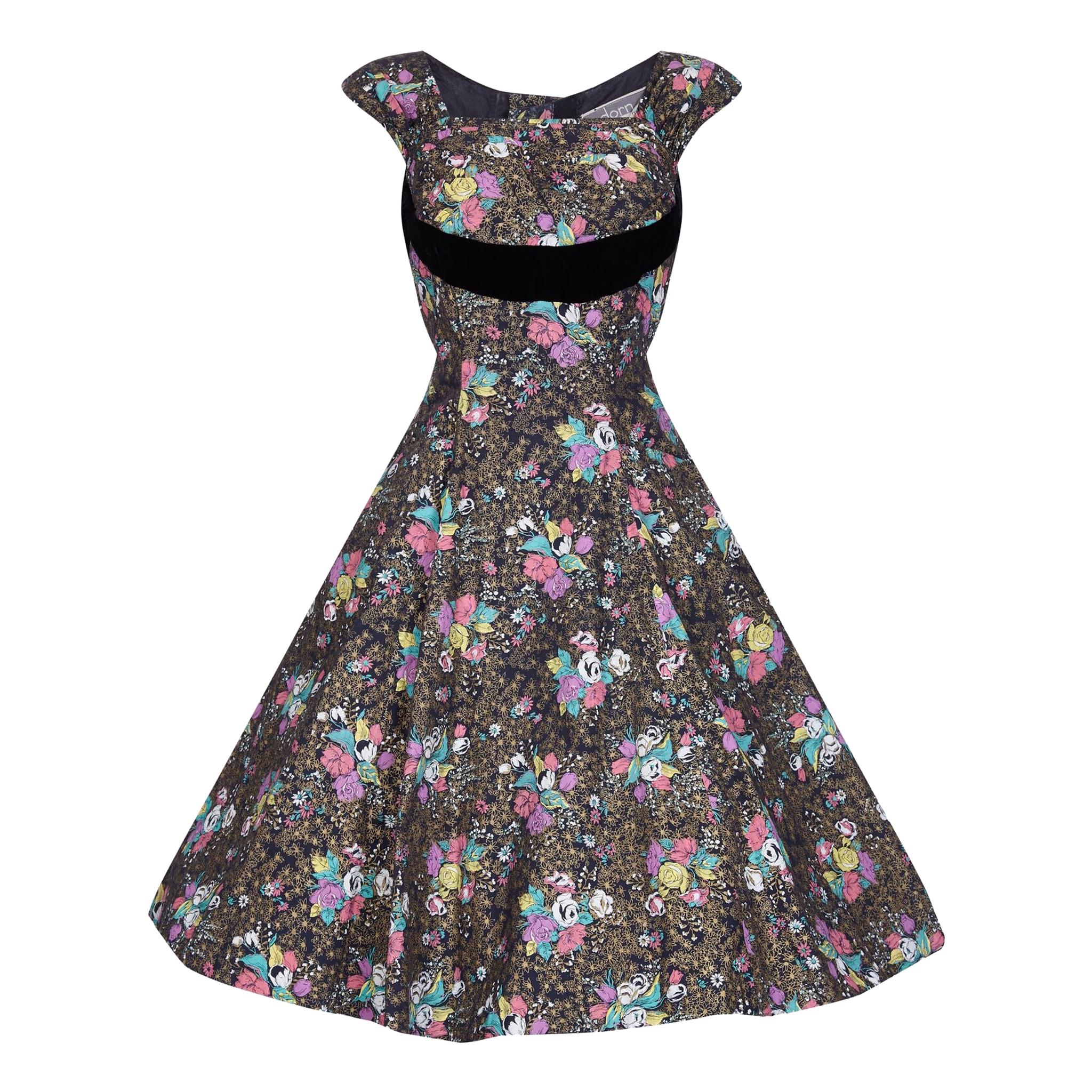 1950s A Dorn Model Rose Print Cotton Dress With Black Velvet Bow