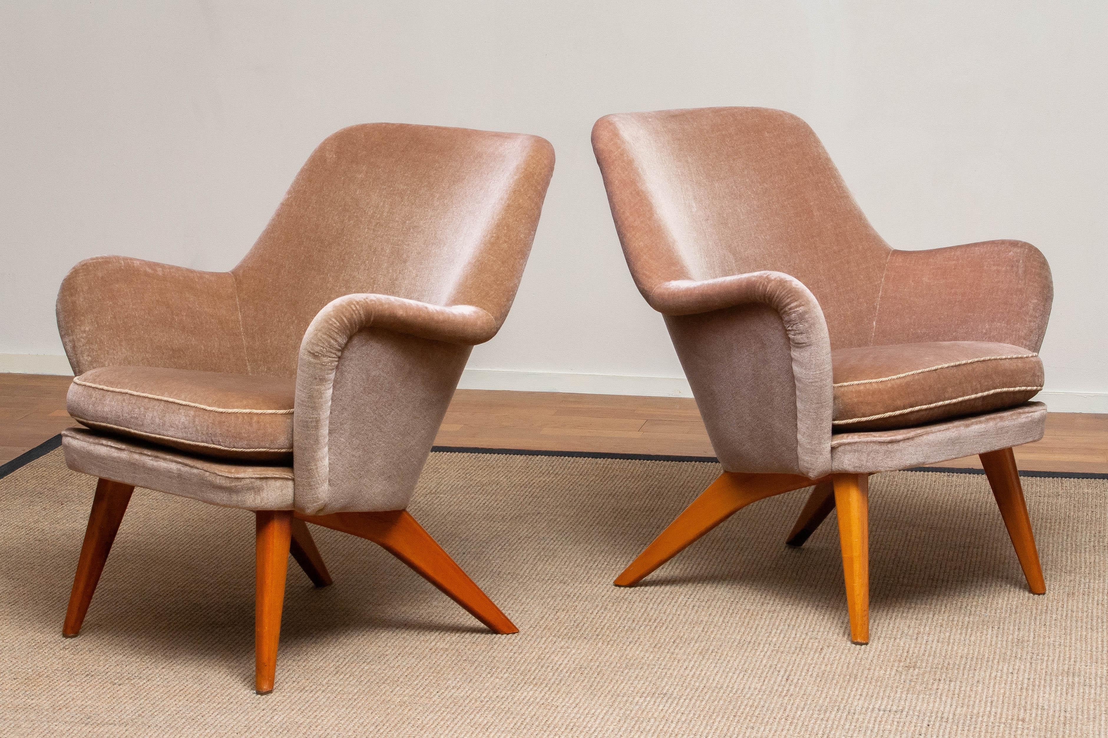 Mid-20th Century 1950s a Pair of Pedro Chairs by Carl Gustav Hiort af Ornäs, Finland