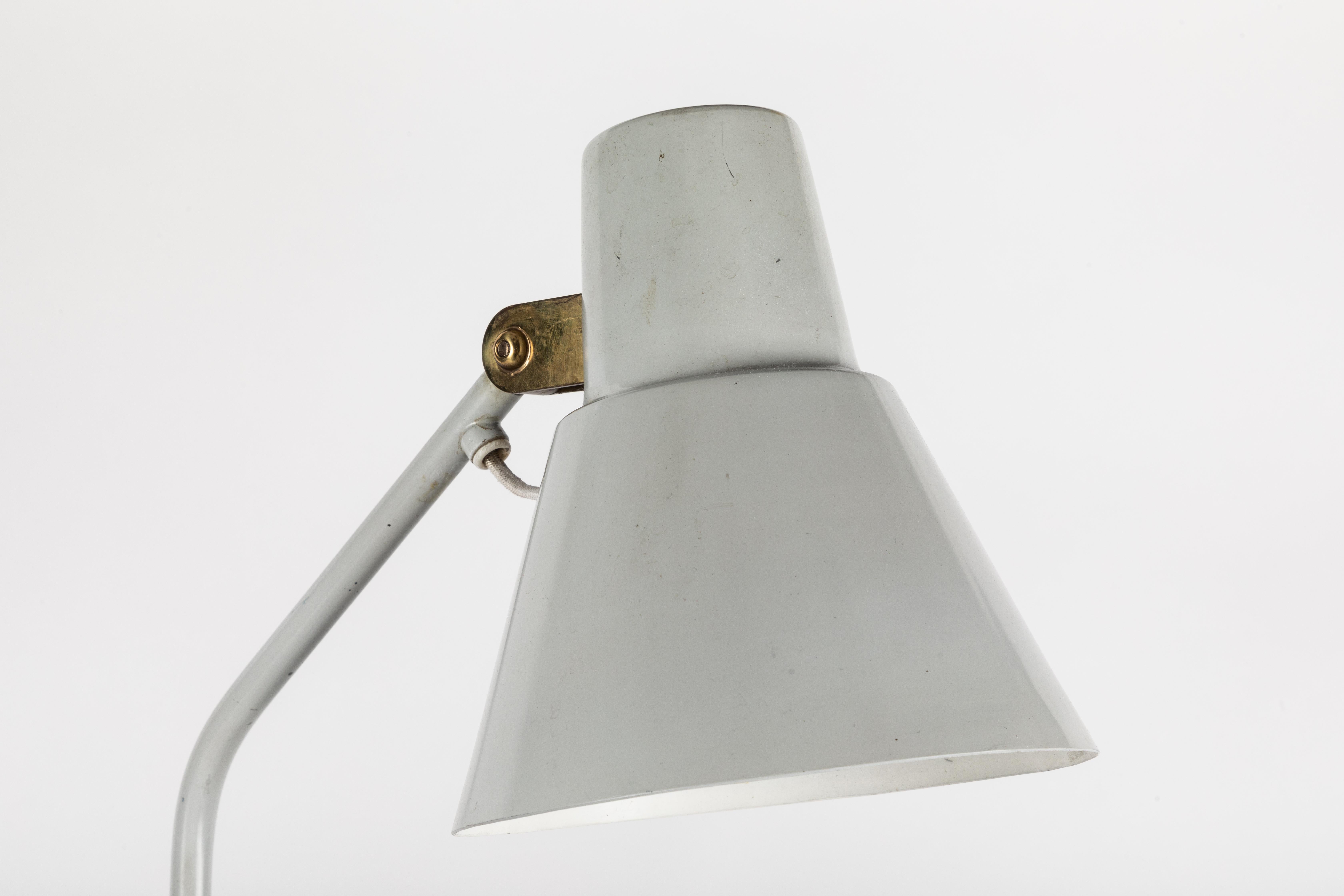 1950s Aarne Ervi 'Ak 22' Table Lamp for Itsu 2