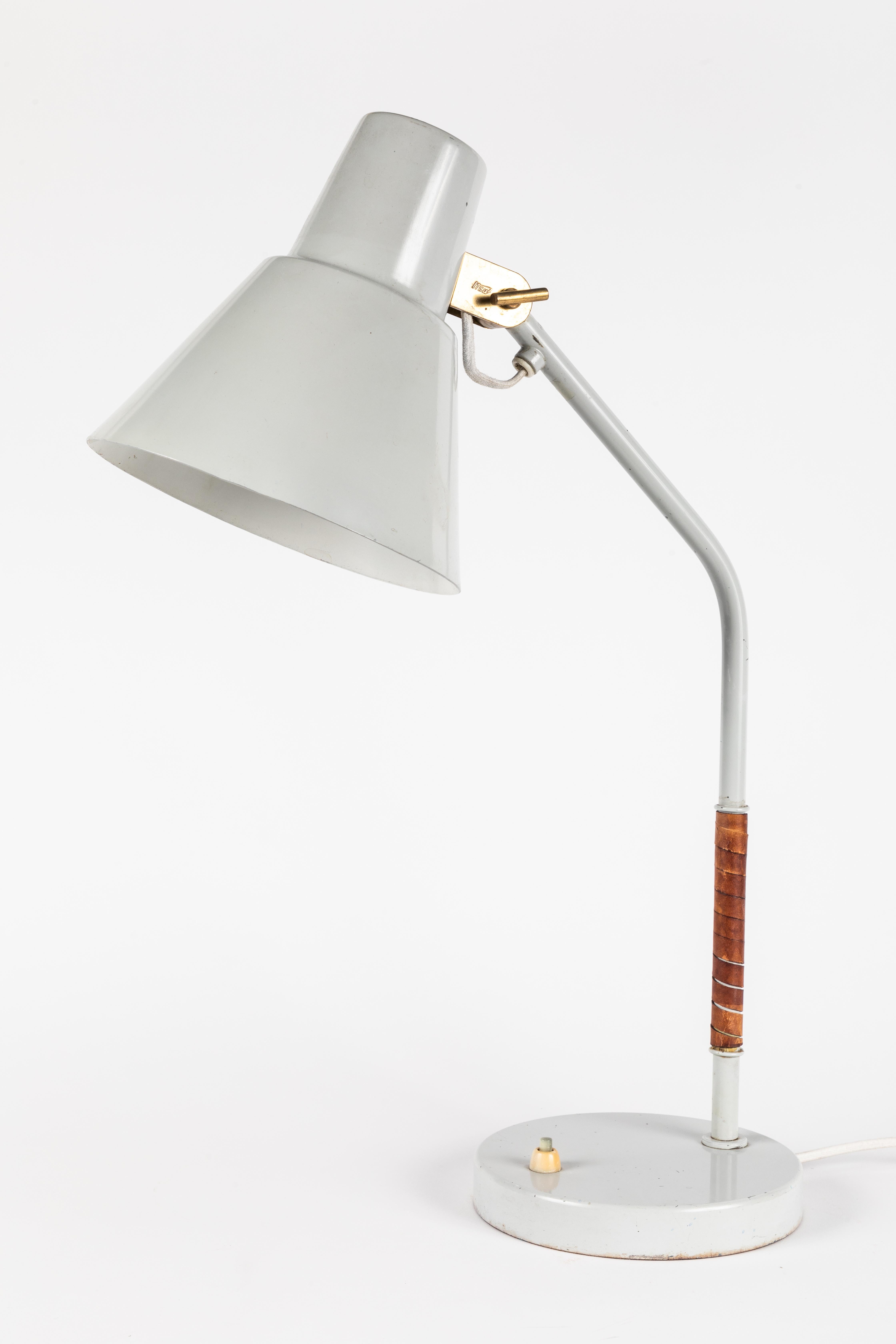 Scandinavian Modern 1950s Aarne Ervi 'Ak 22' Table Lamp for Itsu