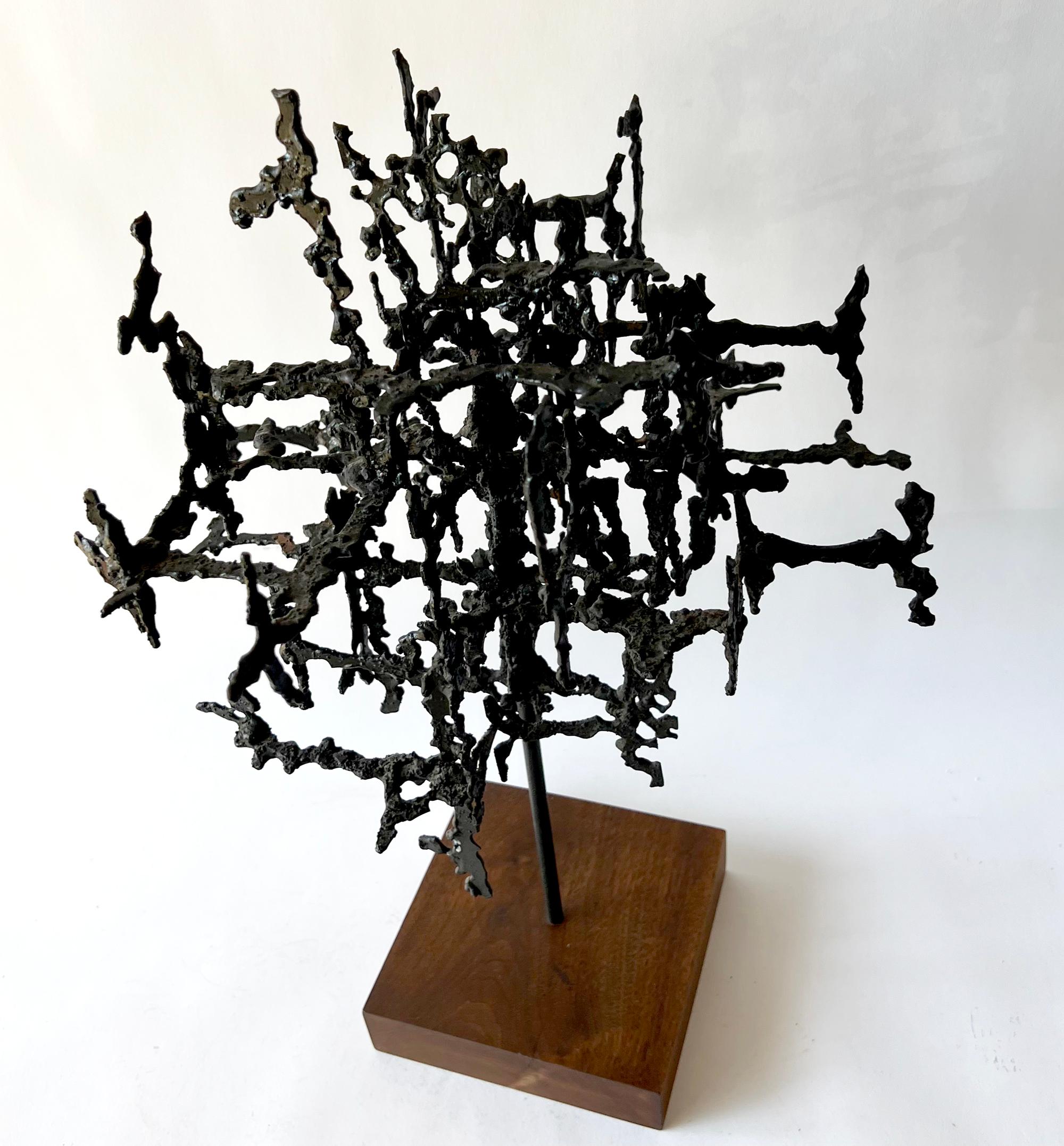 Mid-20th Century 1950s Abstract Modernist Painted Metal on Walnut Base Table Top Sculpture